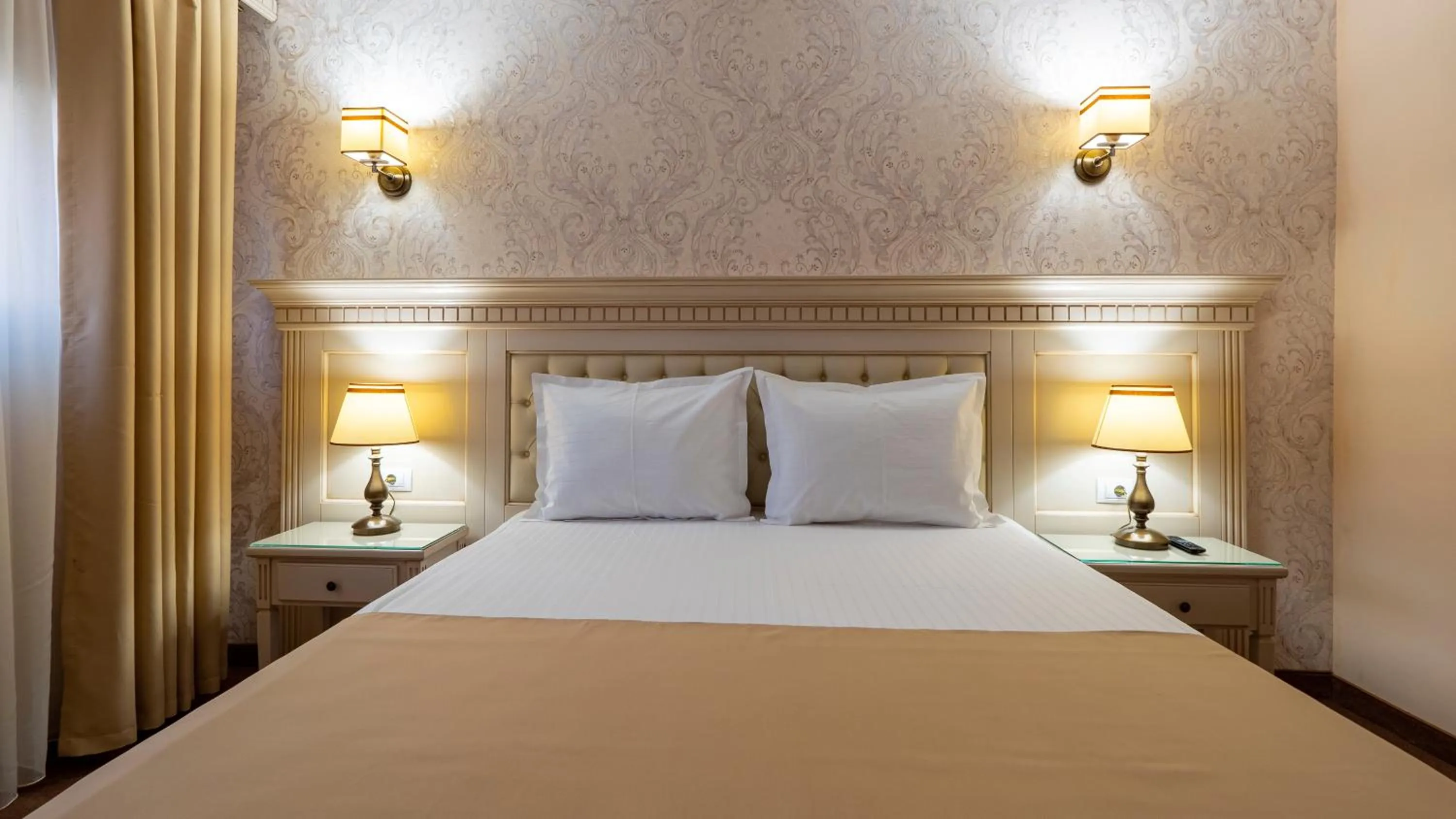 Bed in Hotel Orient Galati