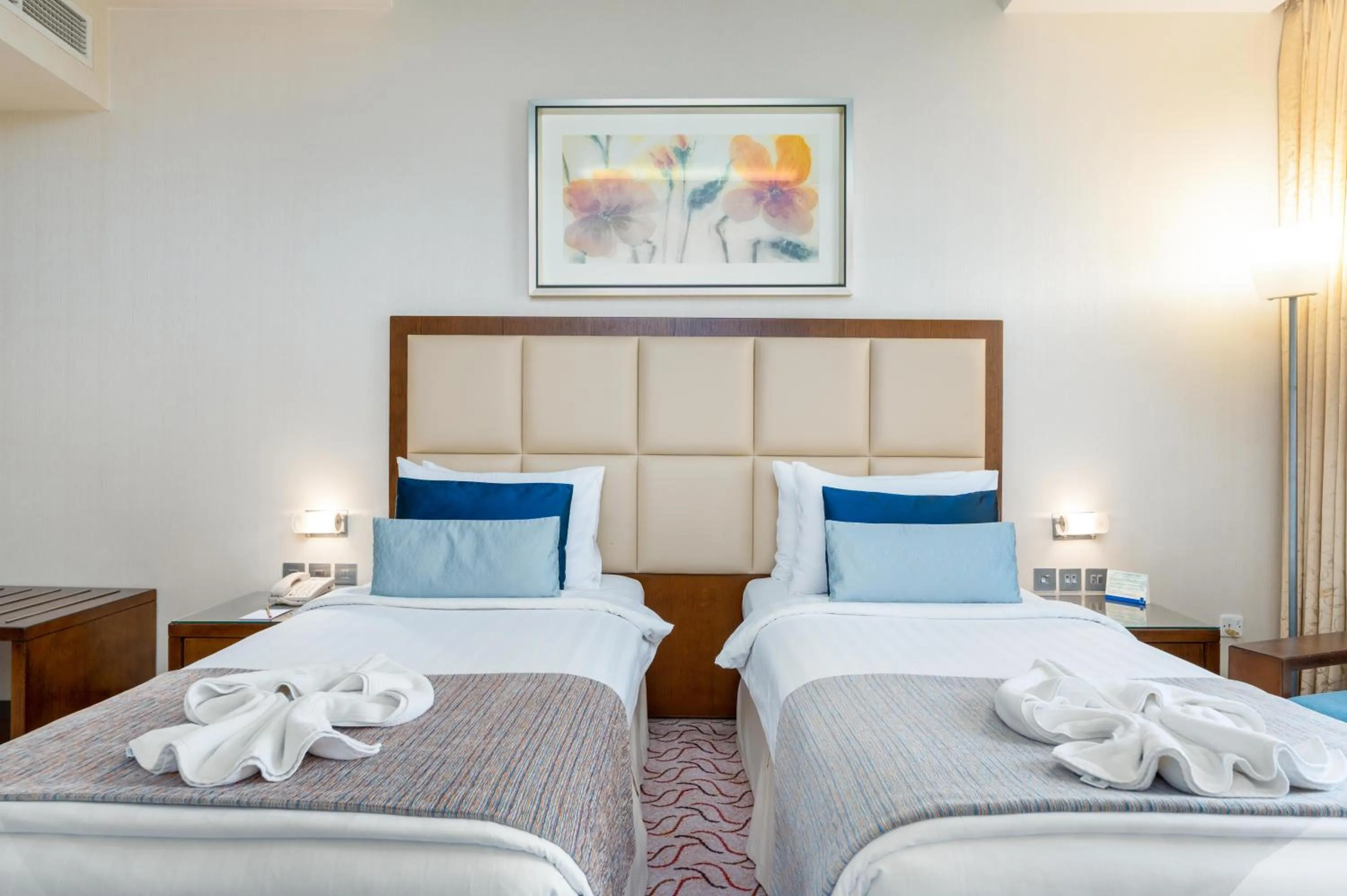 Bed in Samaya Hotel Deira