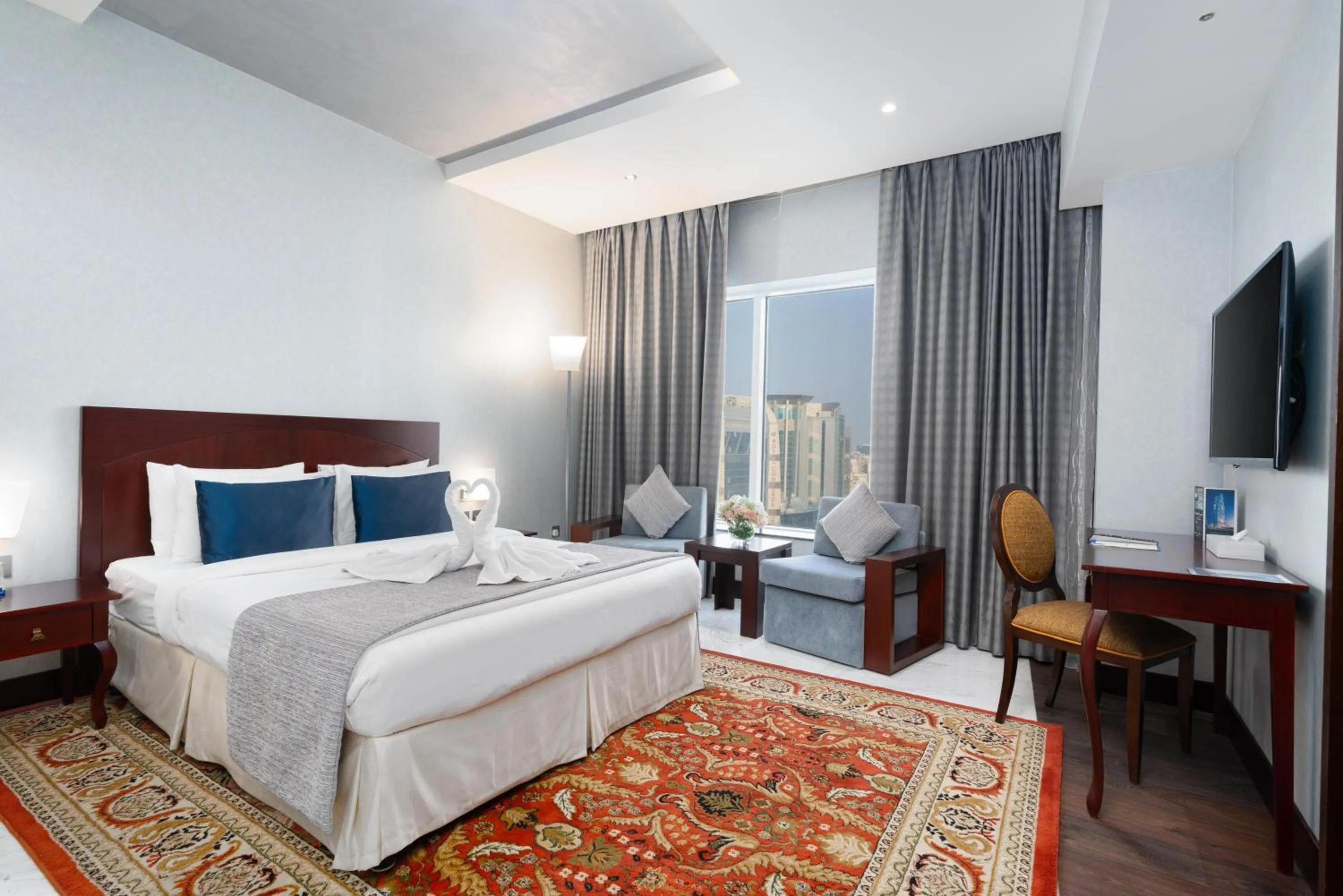 Bedroom, Bed in Samaya Hotel Deira