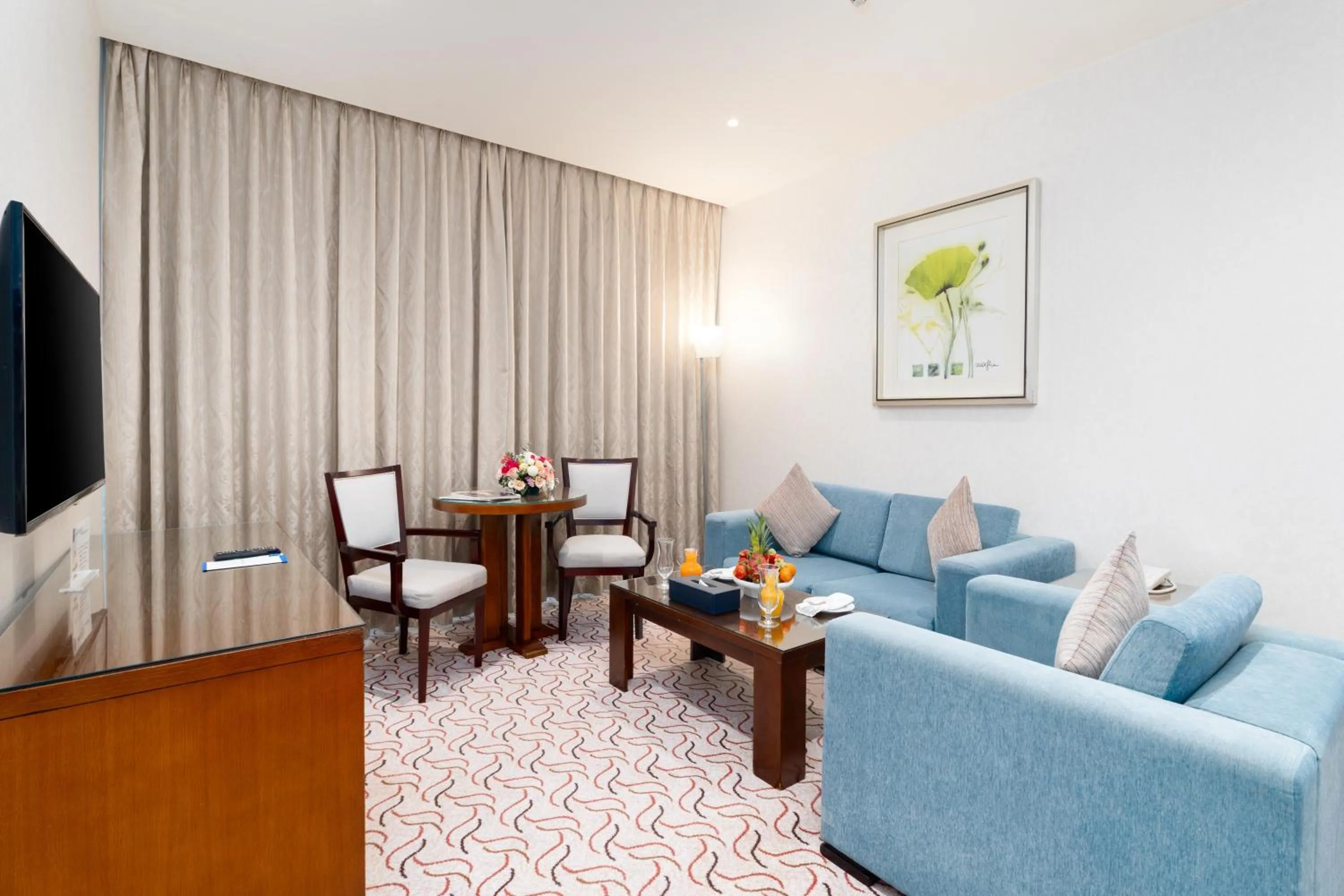 Seating area in Samaya Hotel Deira