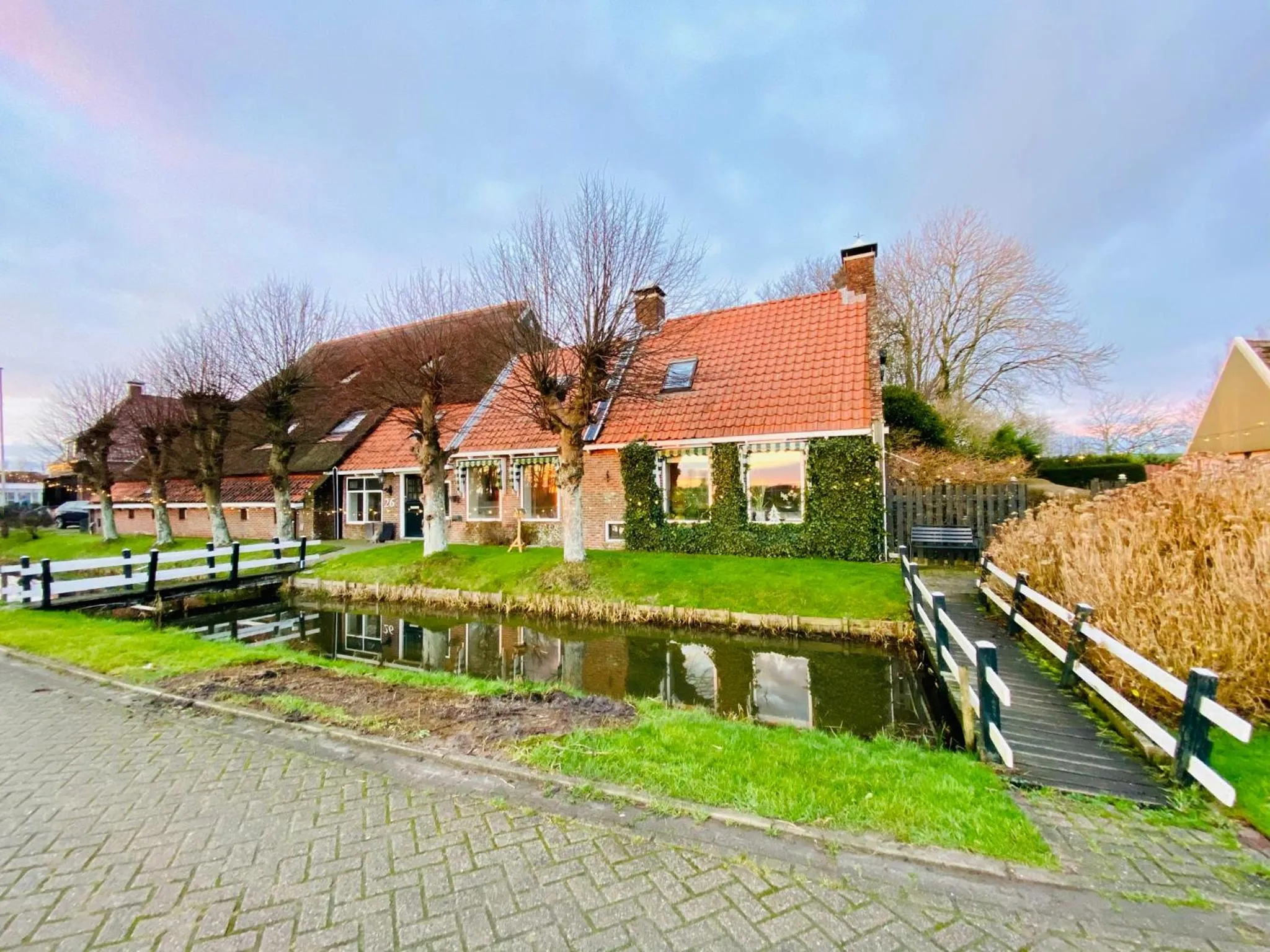 Property building in Bed and Breakfast Lauwersstate