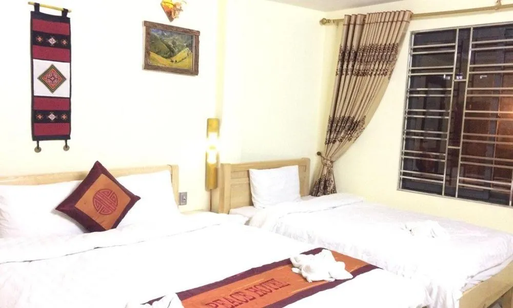 Bed in SaPa Peace Valley hotel