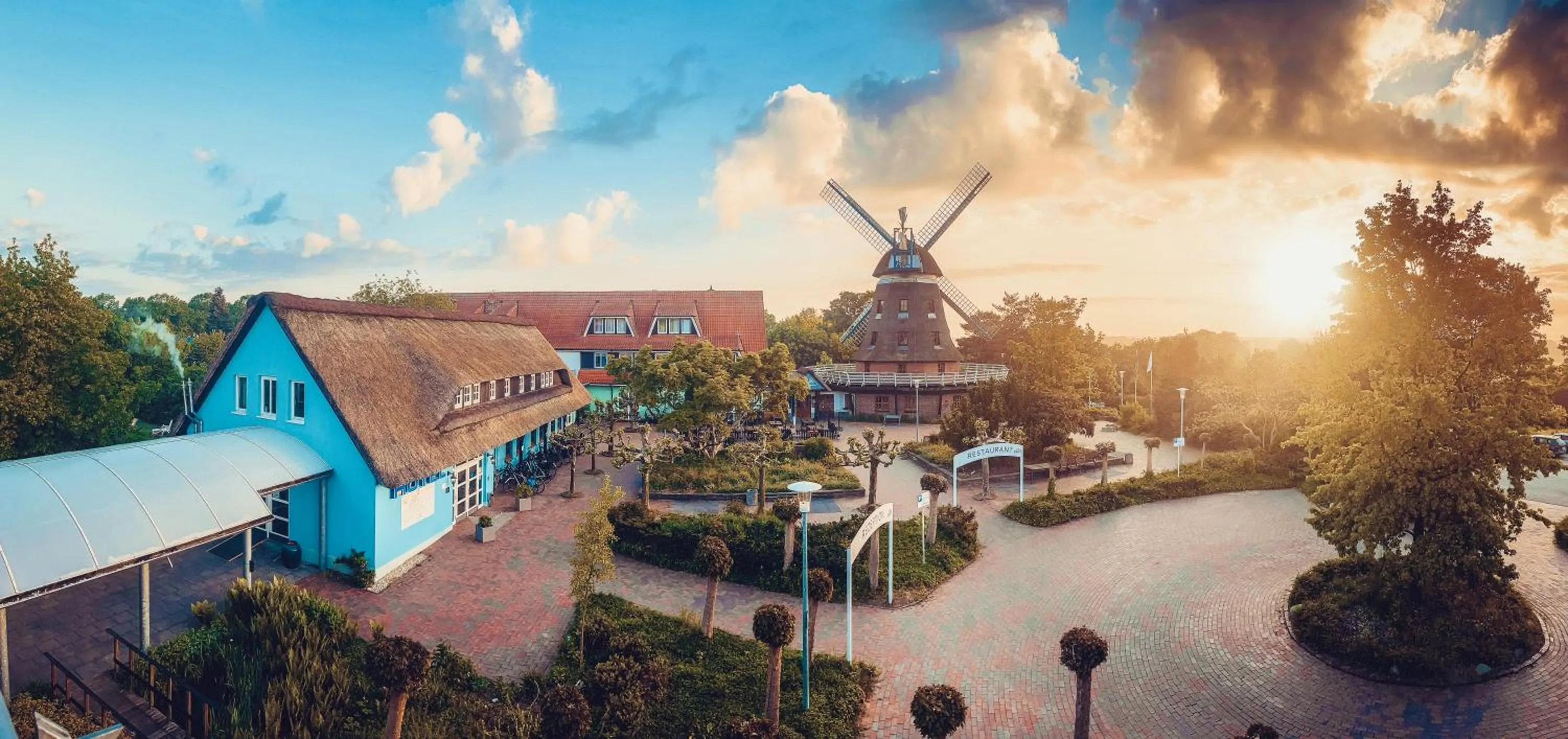 Garden view in Landhotel Lewitz Mühle