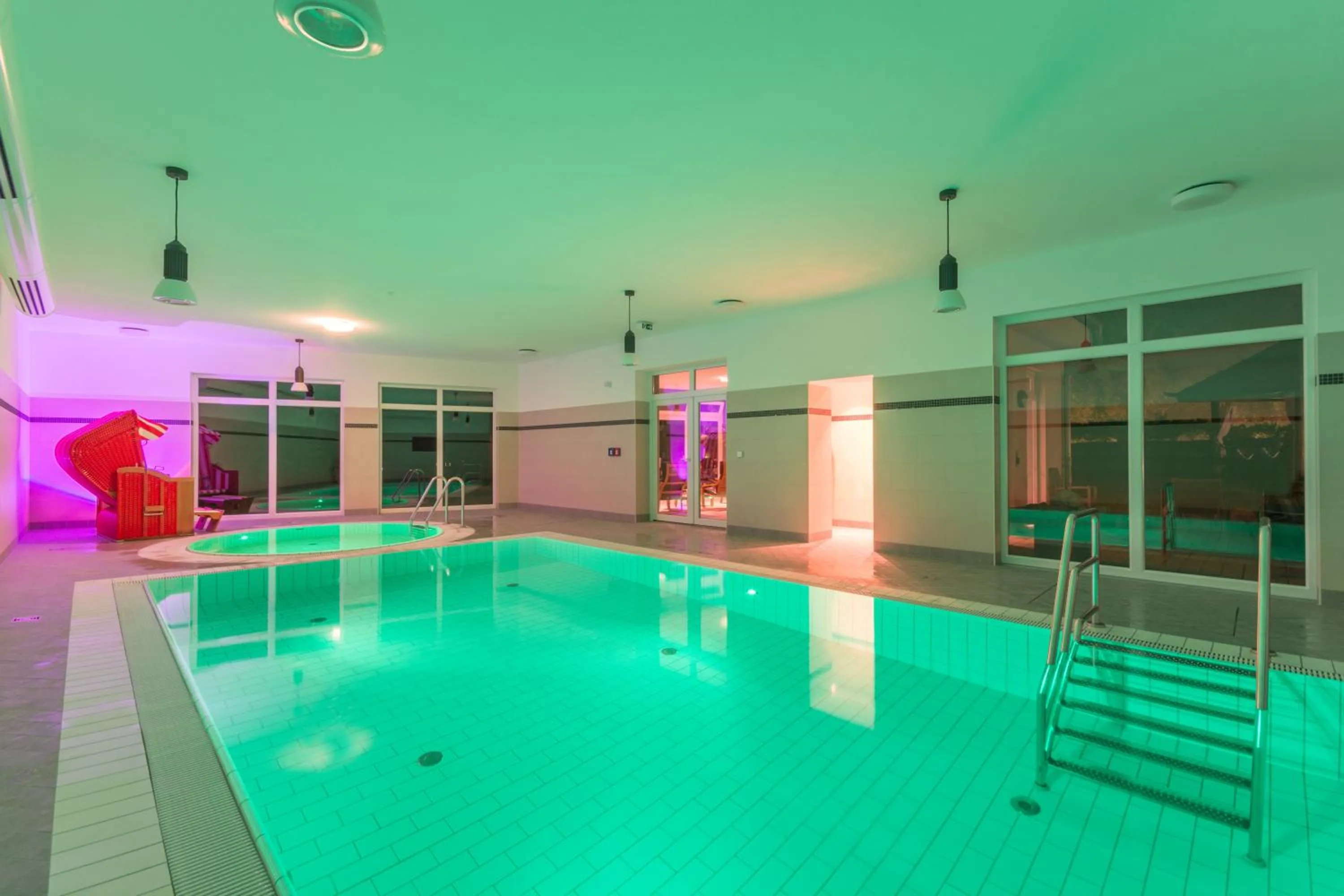 Hot Spring Bath in Hotel Badehaus Goor