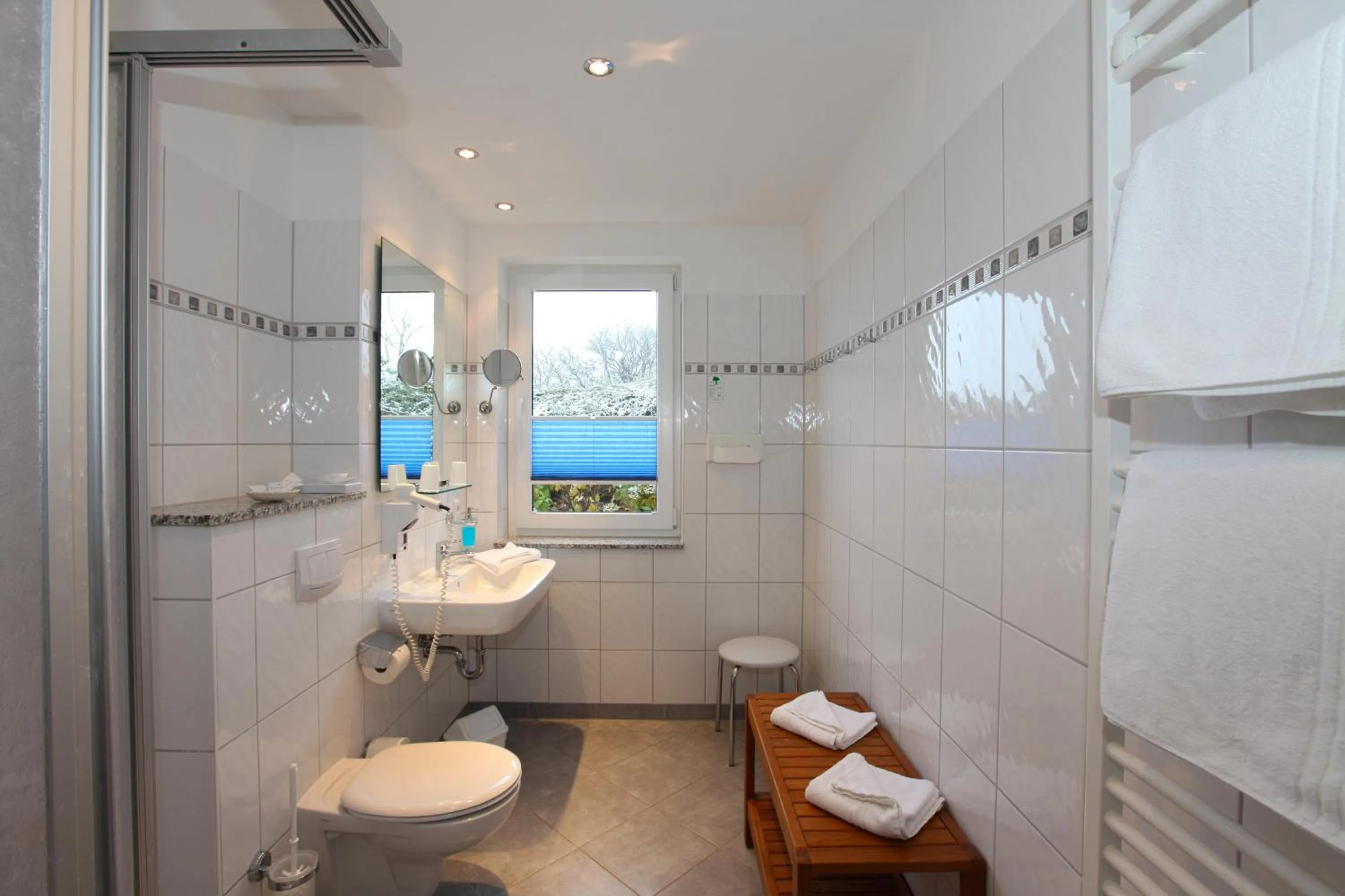 Bathroom in Hotel Badehaus Goor