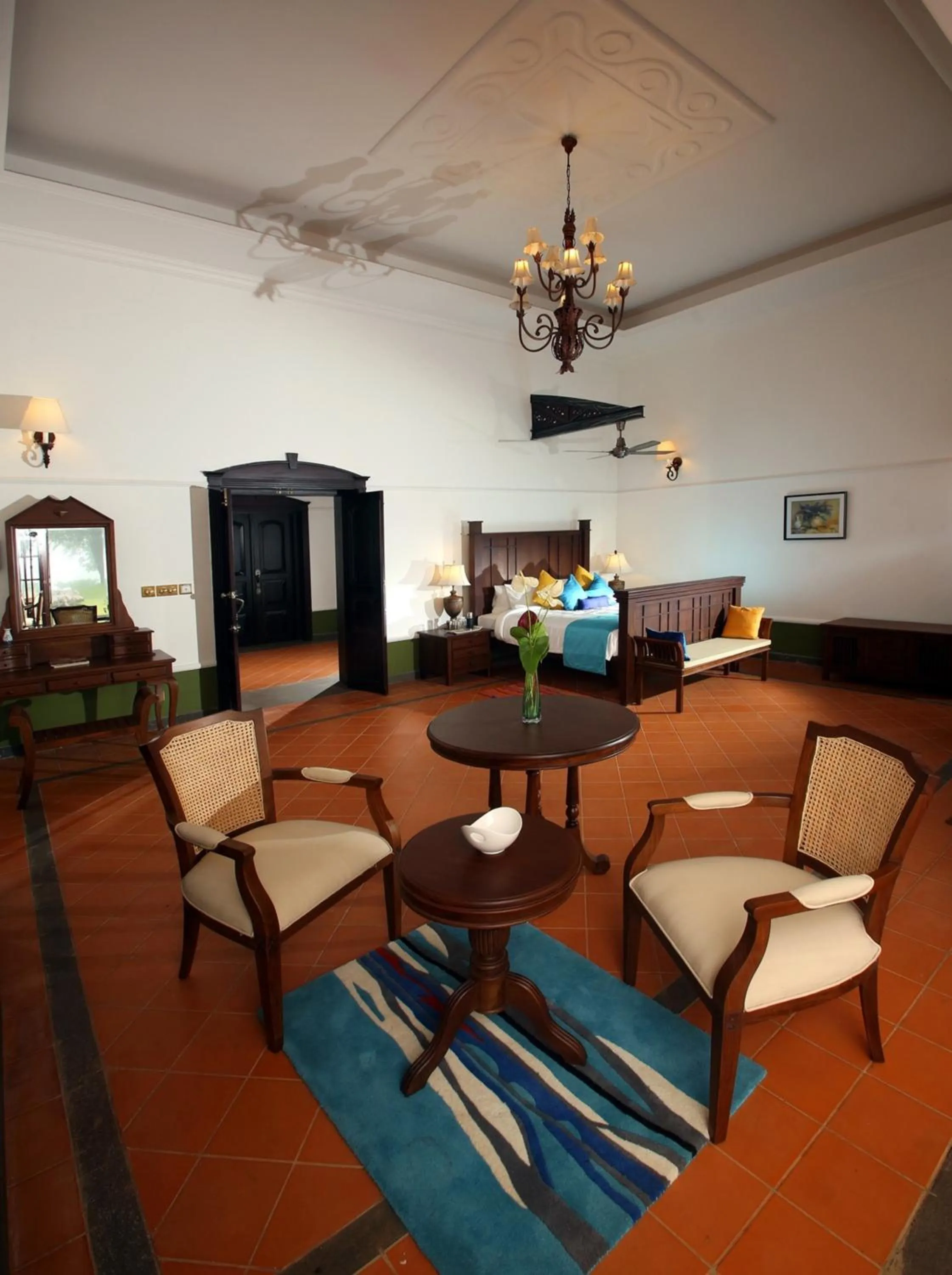 Decorative detail in Parisons Plantation Experiences by Abad