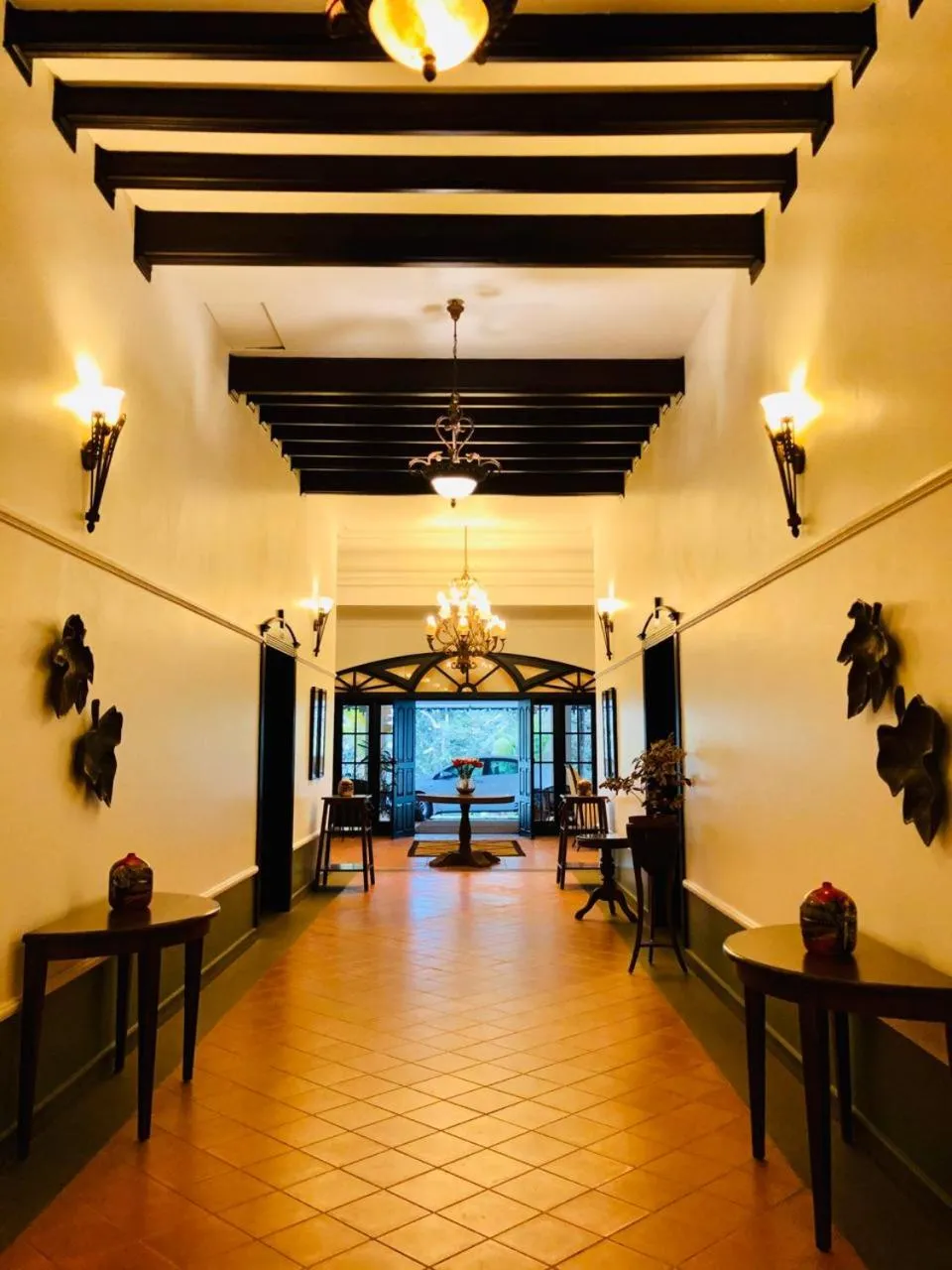 Inner courtyard view in Parisons Plantation Experiences by Abad