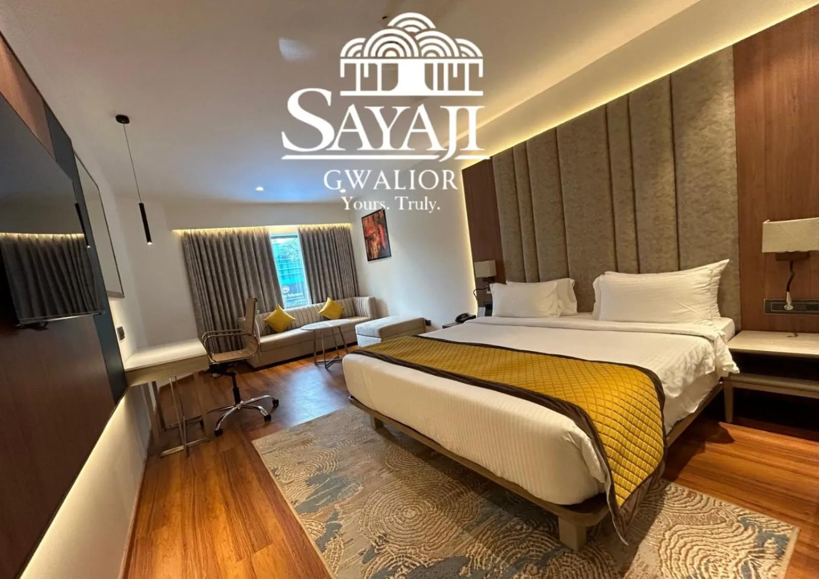 Bed in The Central Park Hotel