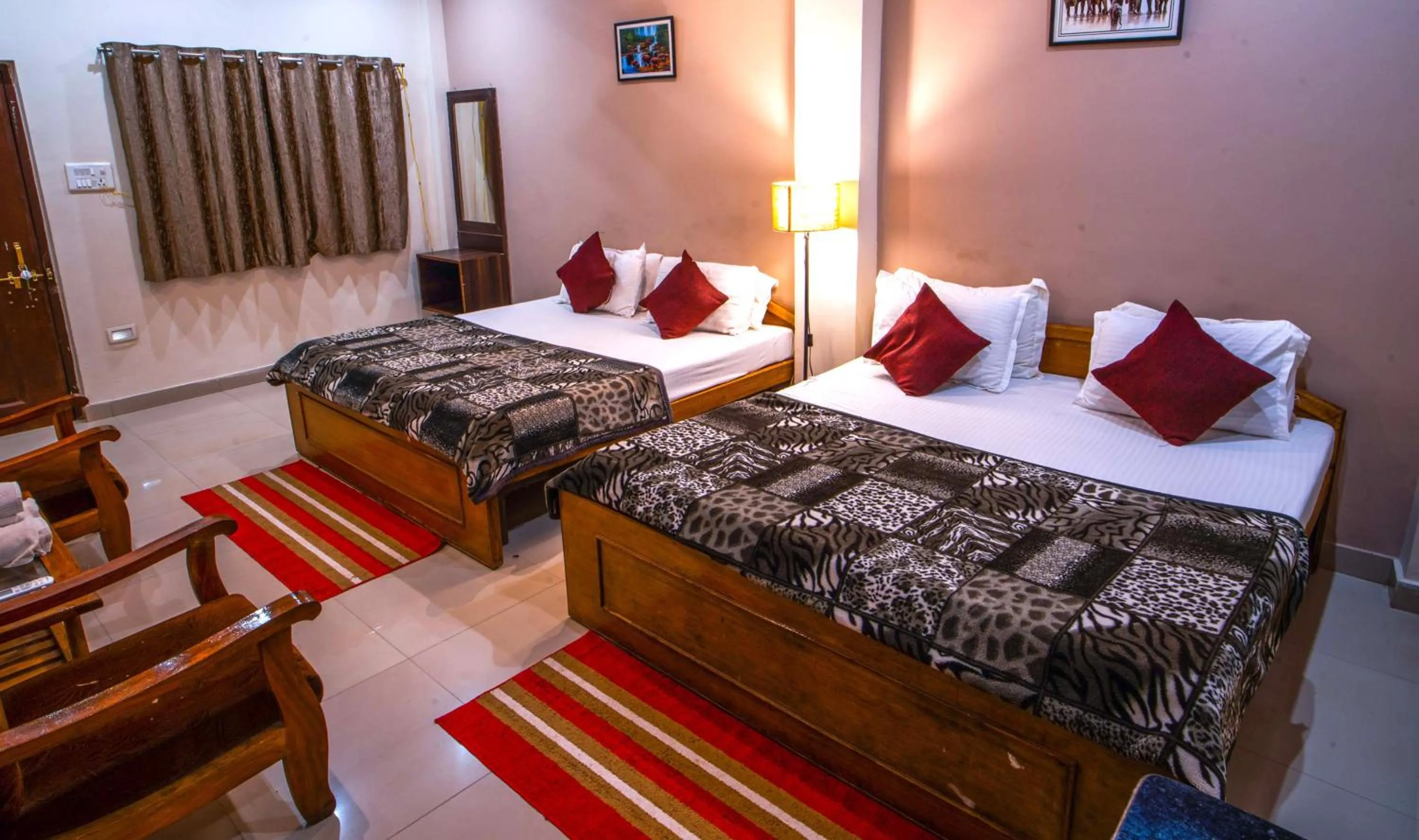 Bedroom, Bed in Hotel Jungle Palace Resort