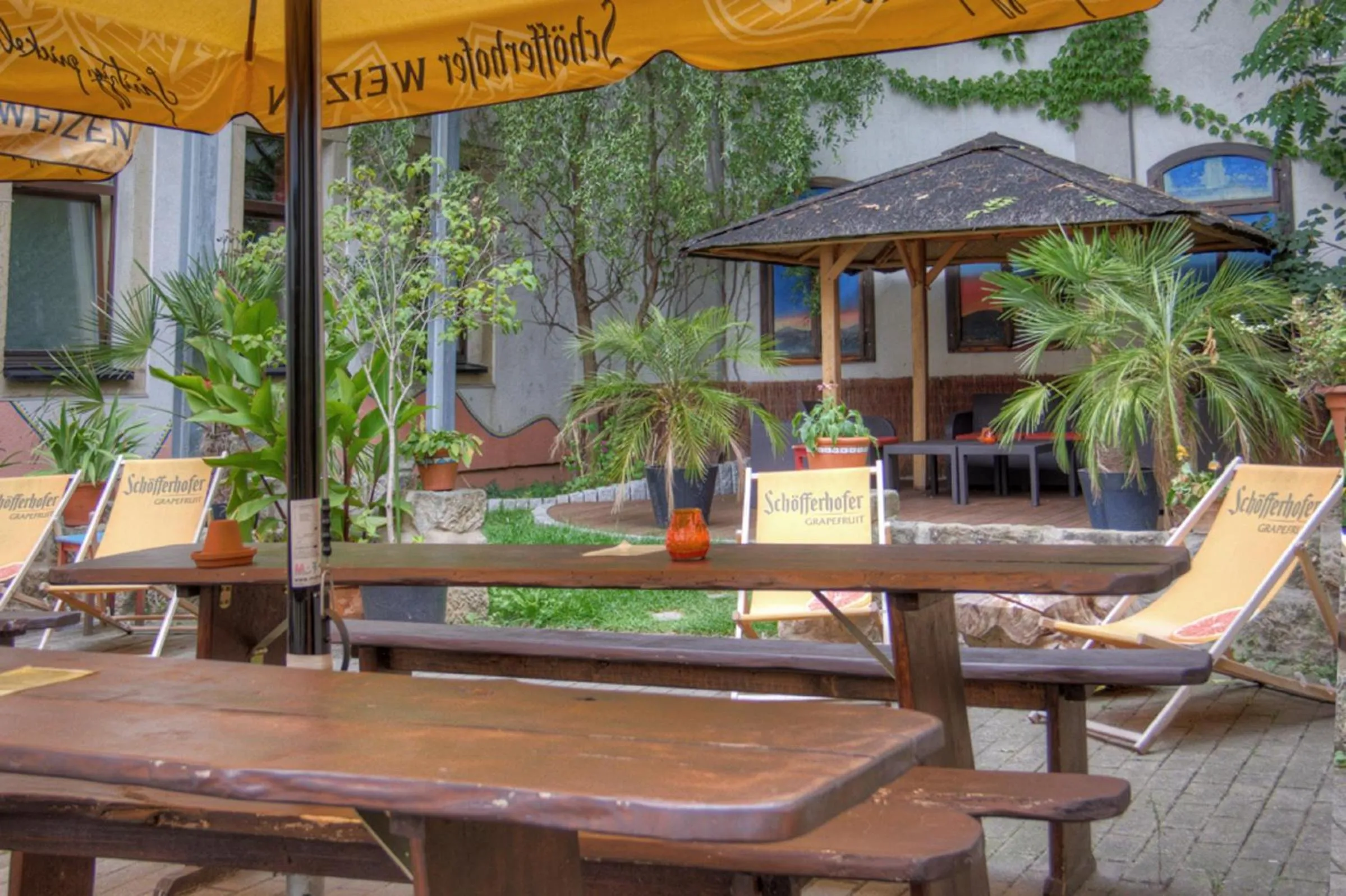 Patio in Gästehaus Mezcalero