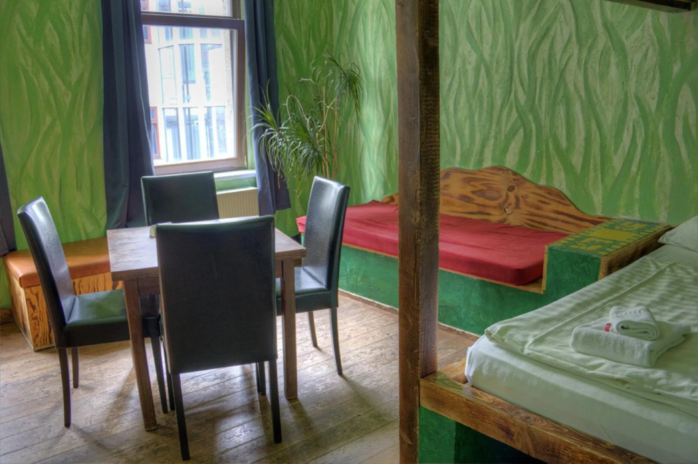 Day, Bed in Gästehaus Mezcalero