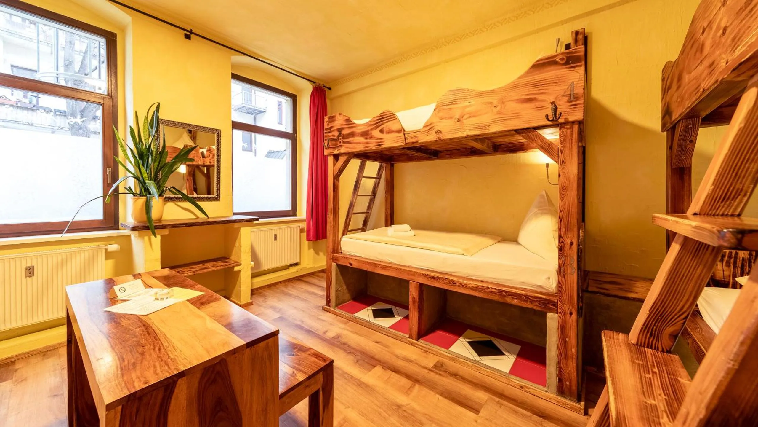 Photo of the whole room, Bed in Gästehaus Mezcalero