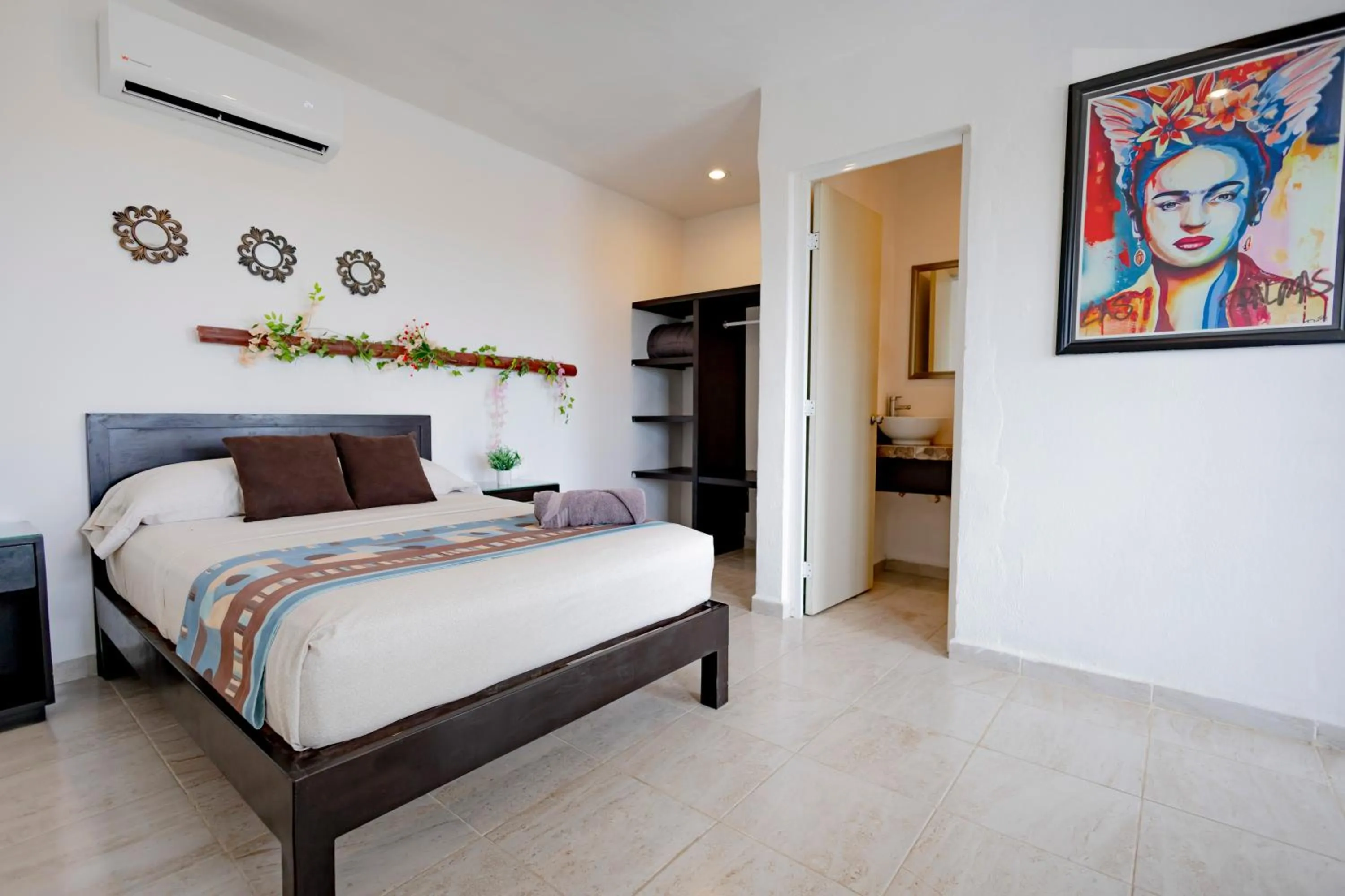 Bed in Puerto Morelos Hotel Las Palmas - Near the beach