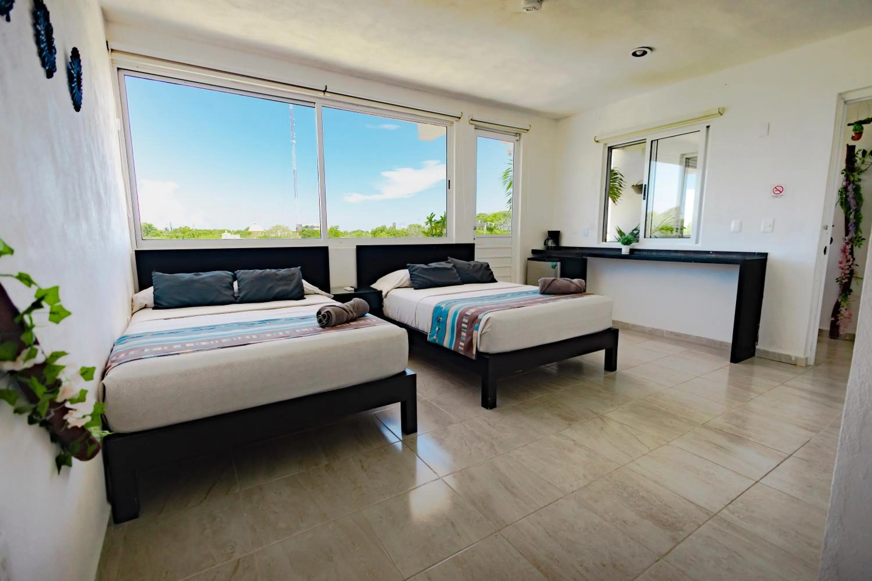 Bed in Puerto Morelos Hotel Las Palmas - Near the beach