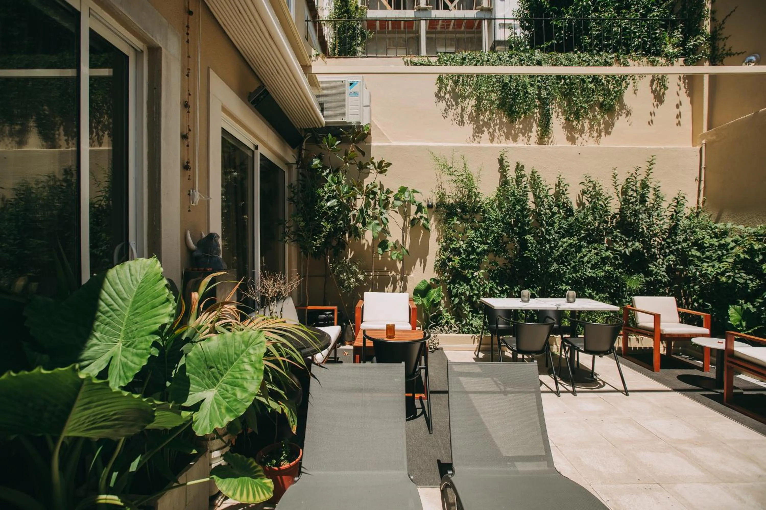 Patio in The Felix 10