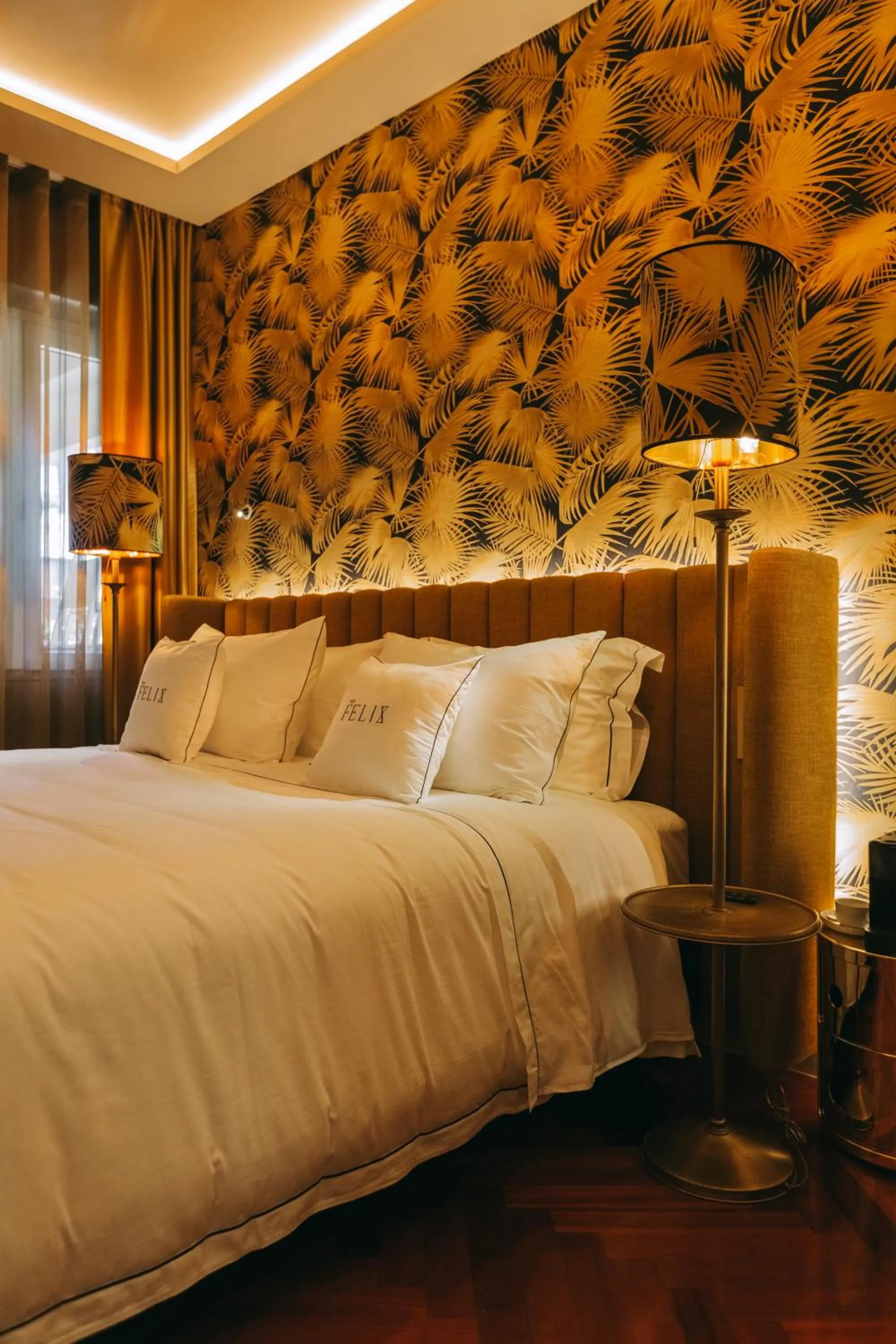 Bedroom, Bed in The Felix 10