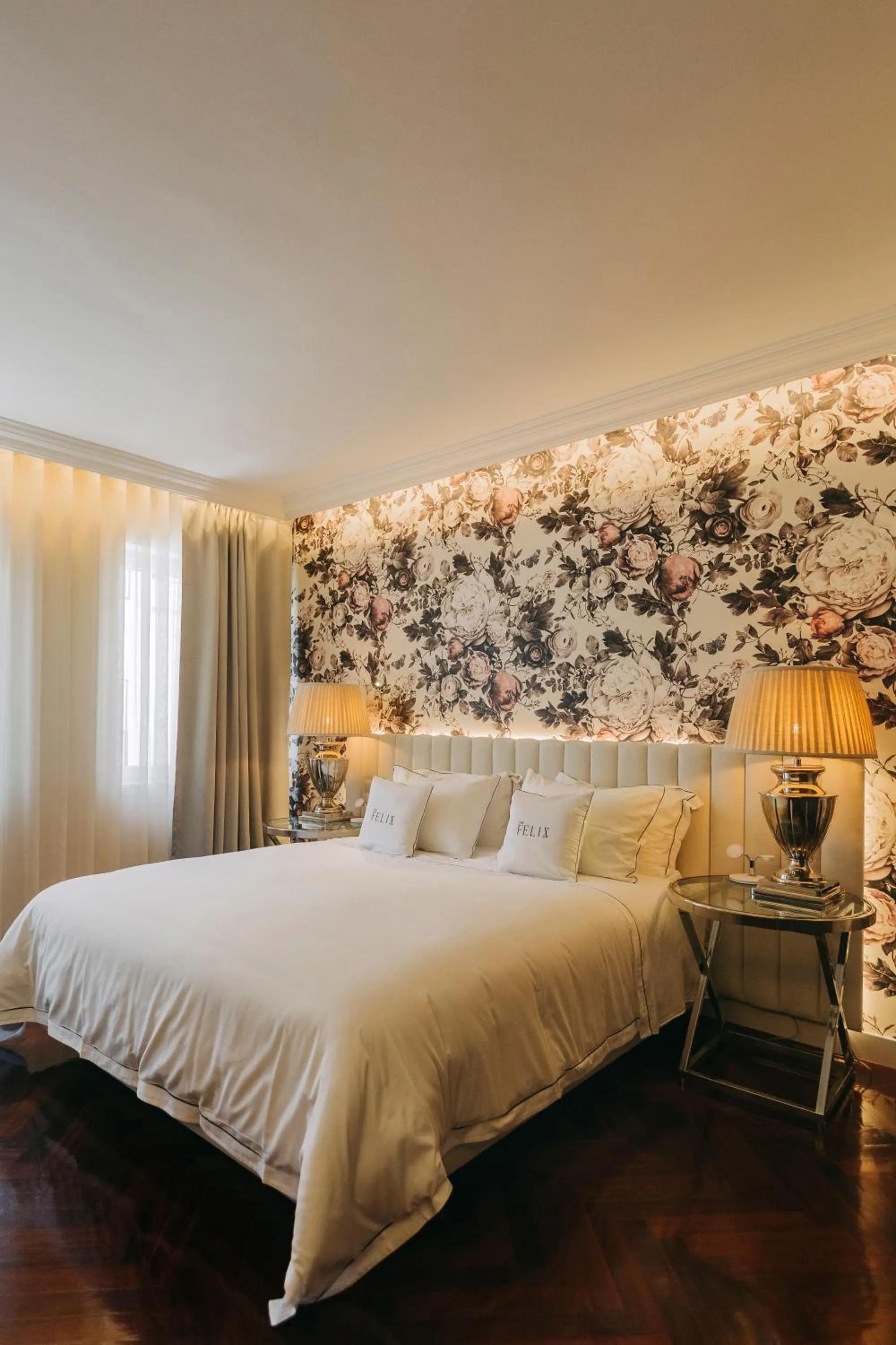 Bedroom, Bed in The Felix 10