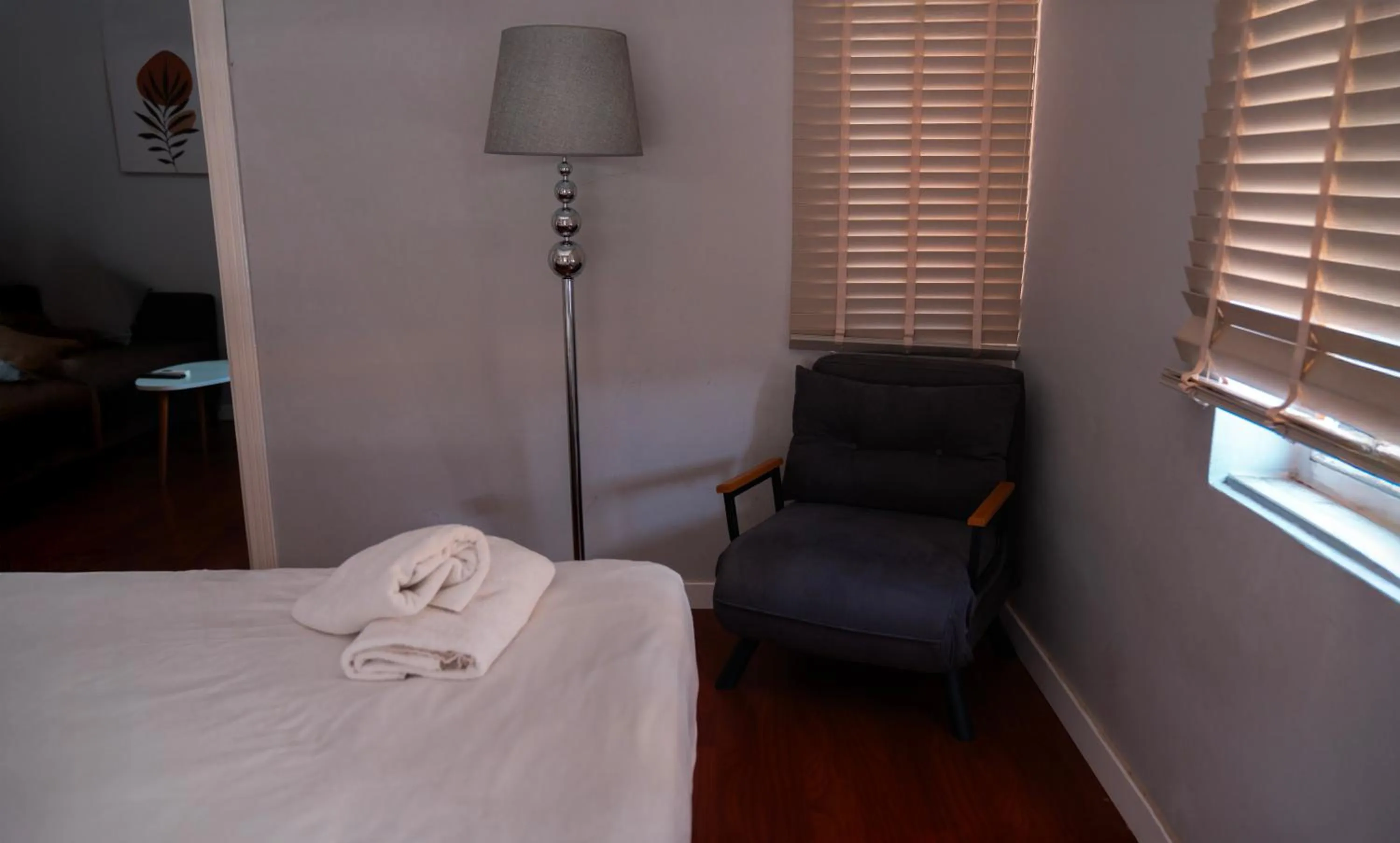 Photo of the whole room, Bed in Taxim No1 Suites