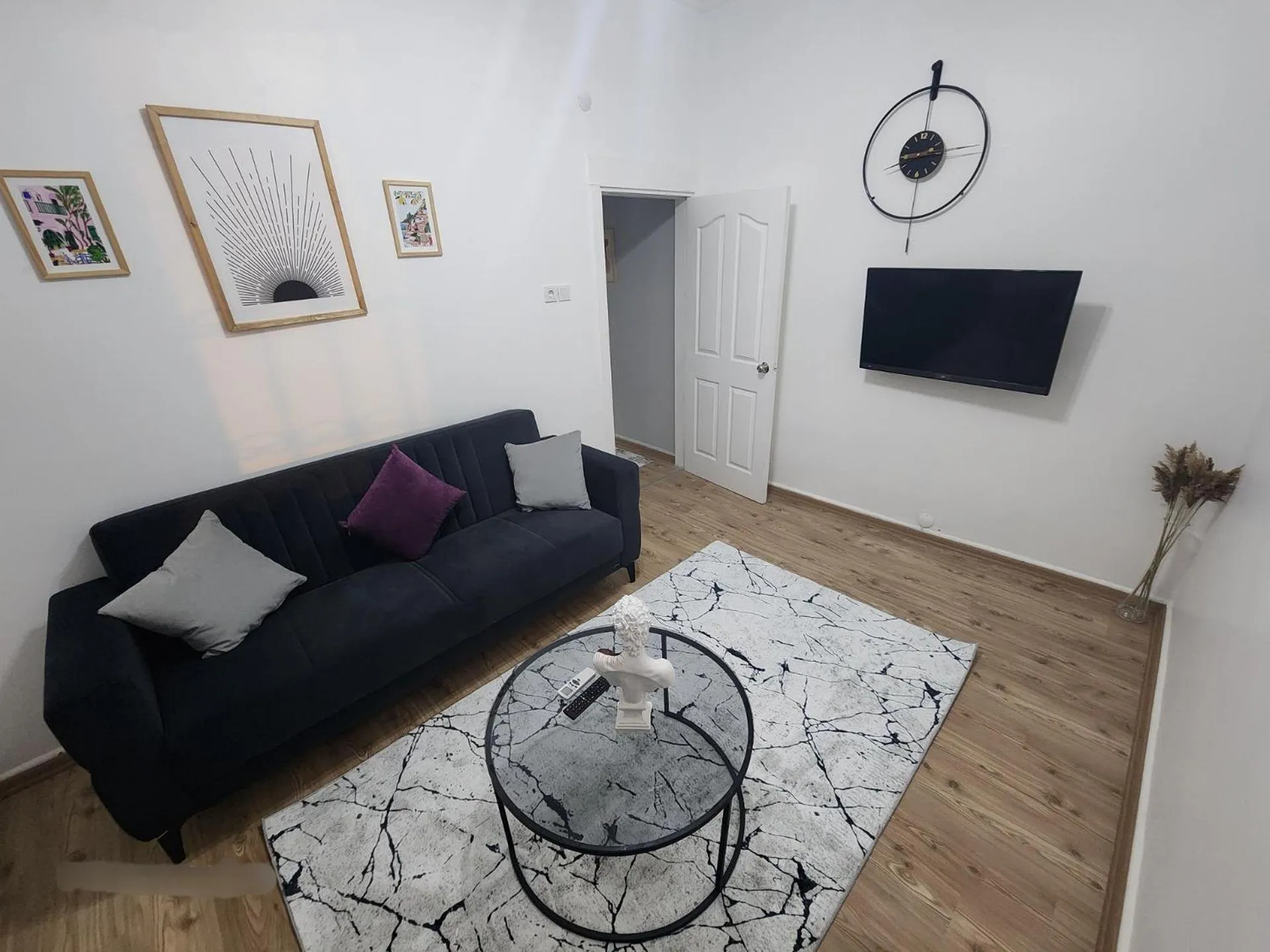 TV and multimedia in Taxim No1 Suites