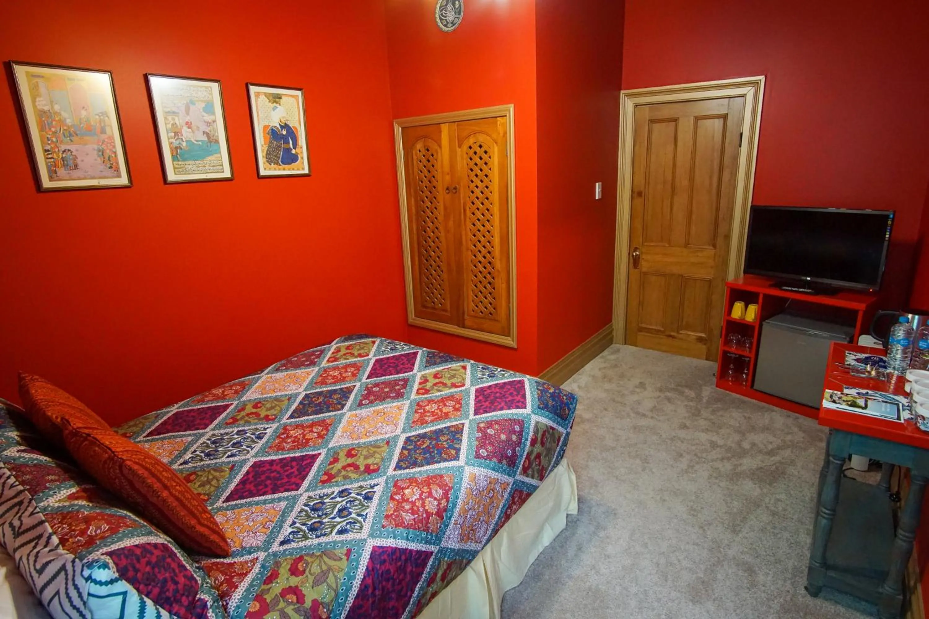 Bedroom, Bed in Sea Breeze