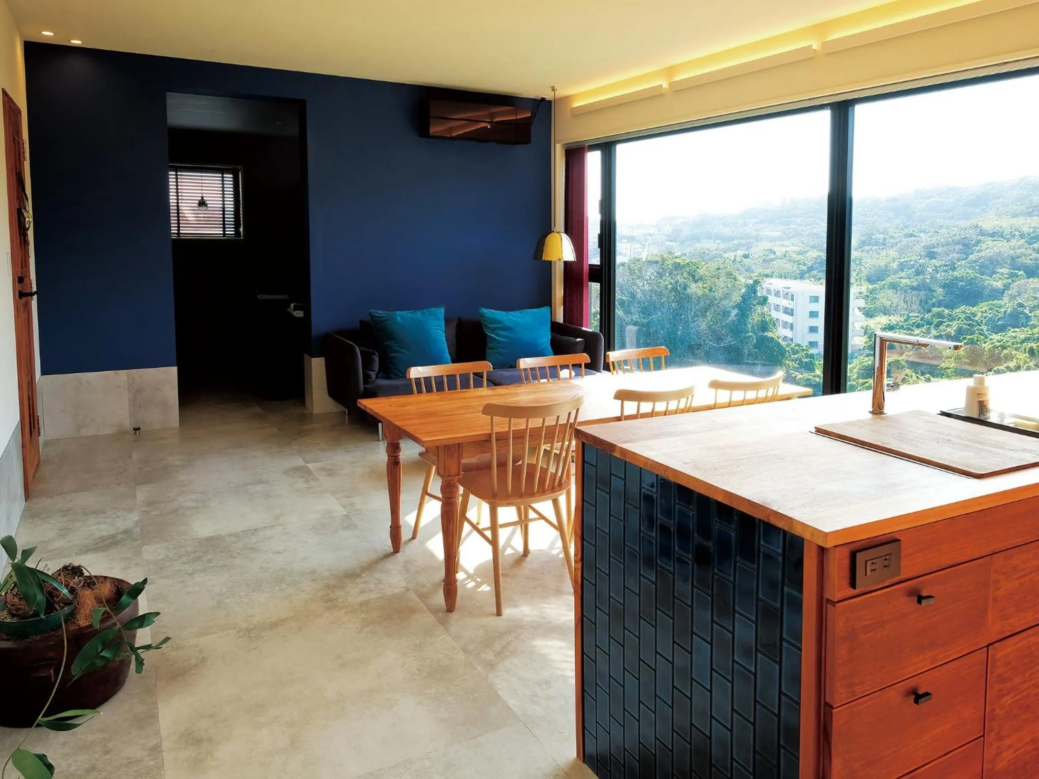 Dining area in CHULAX OKINAWA YOMITAN【Designer Condominium Hotel】