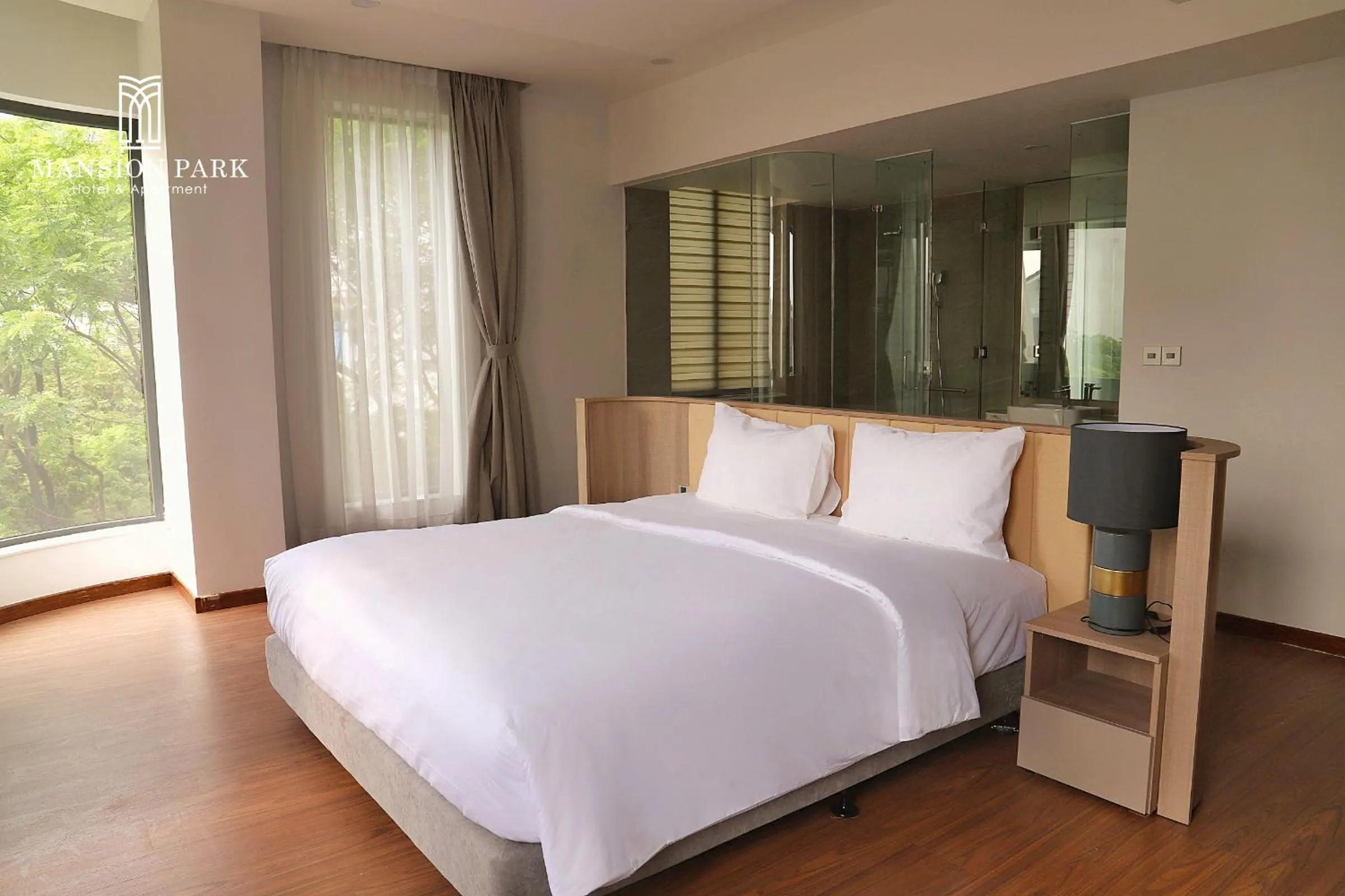 View (from property/room), Bed in Mansion Park Hotel & Apartment