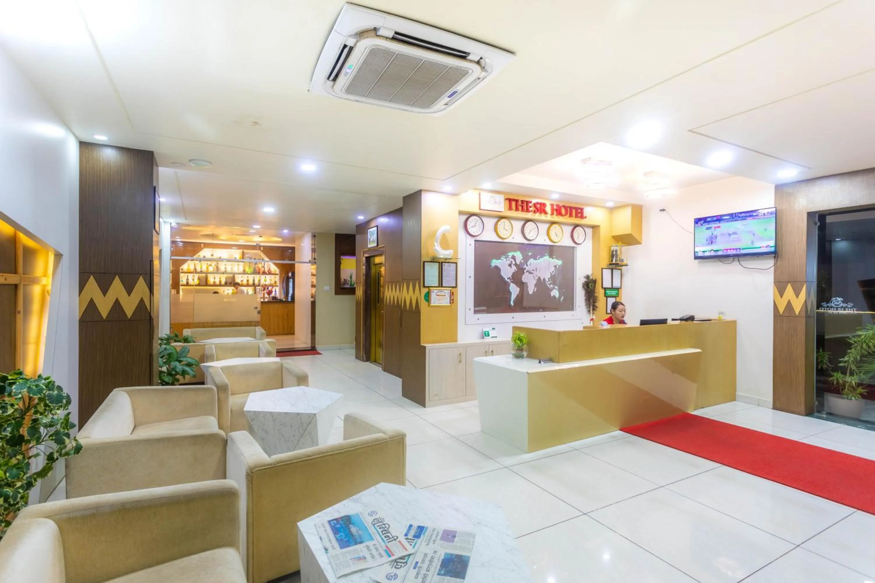 Lobby or reception in The SR Hotel