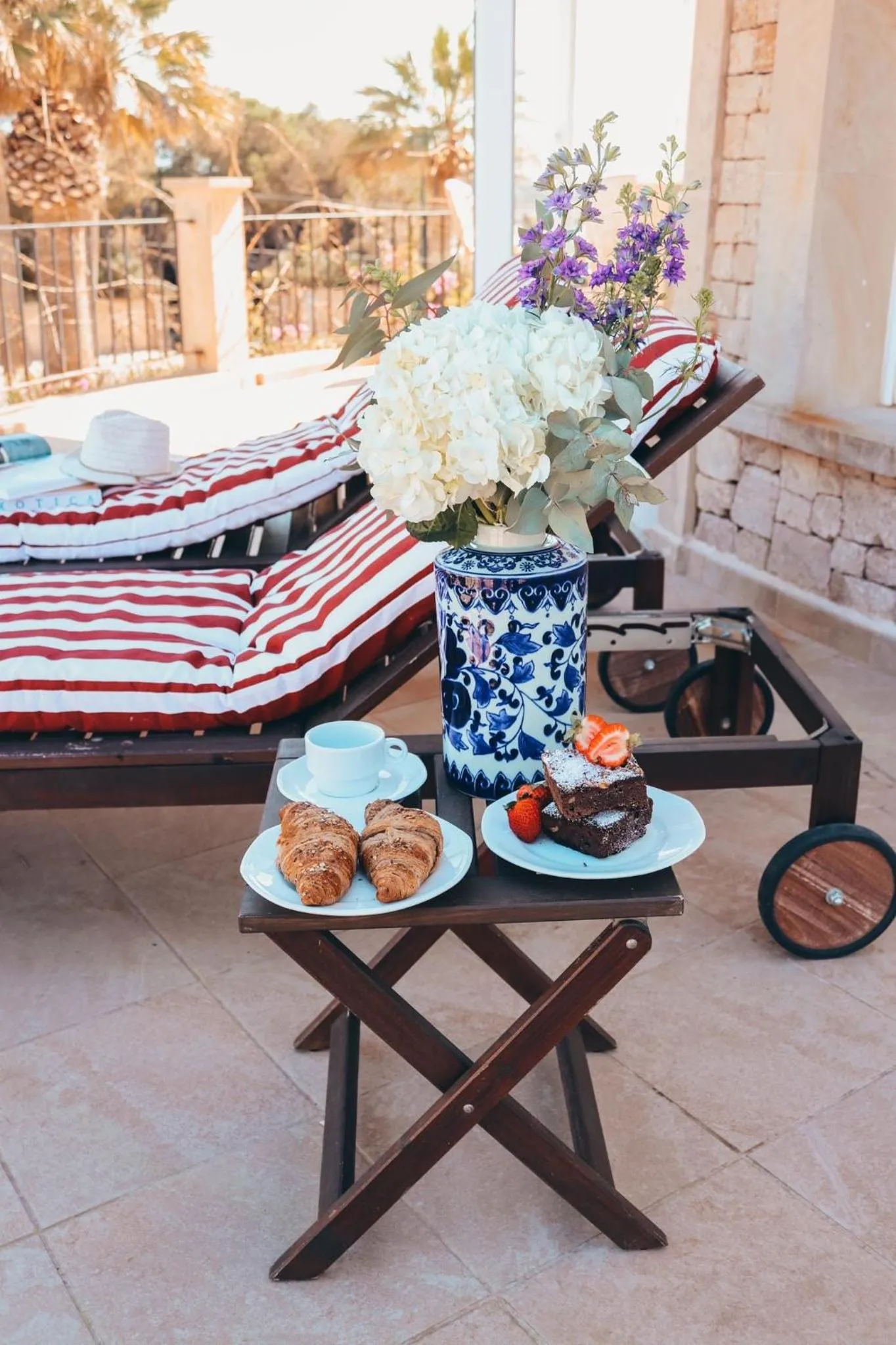 Patio in Villa Piccola by Cassai