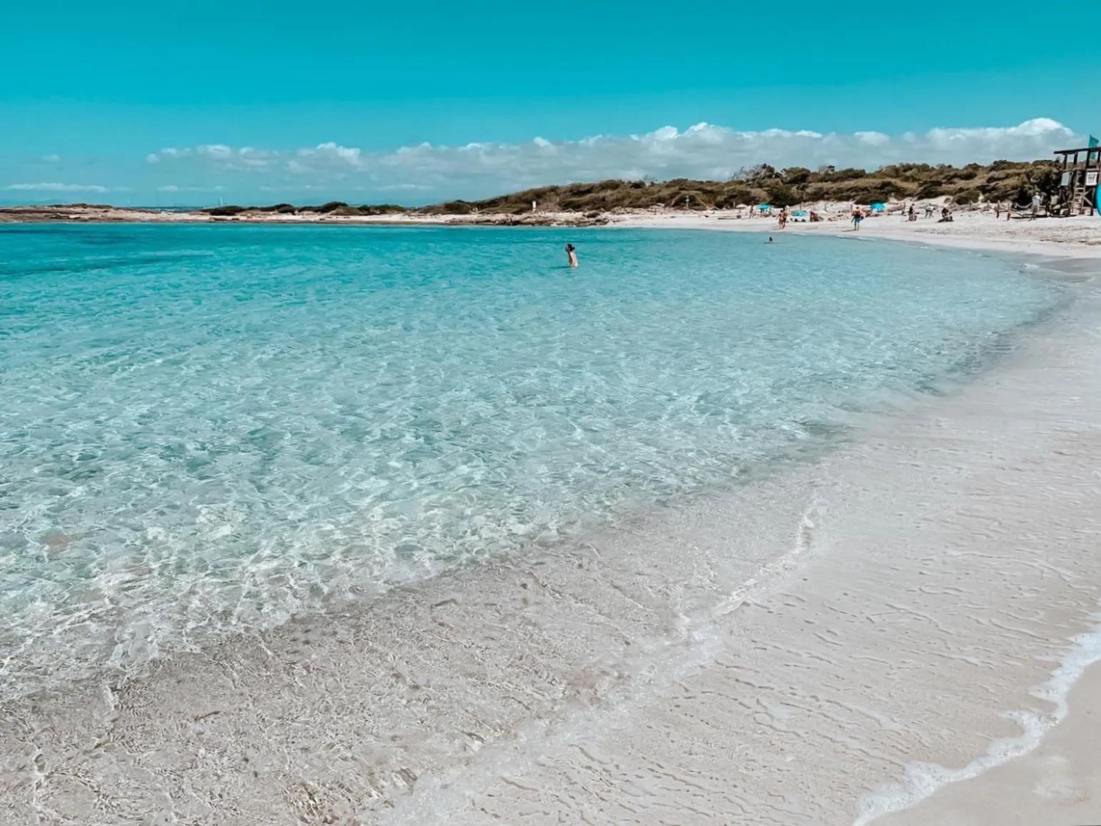 Natural landscape in Villa Piccola by Cassai