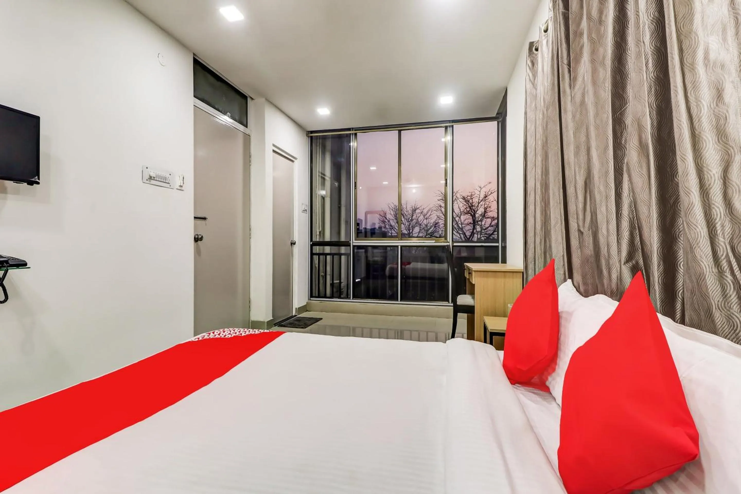 Bedroom, Bed in Super Hotel O Hotel Outline