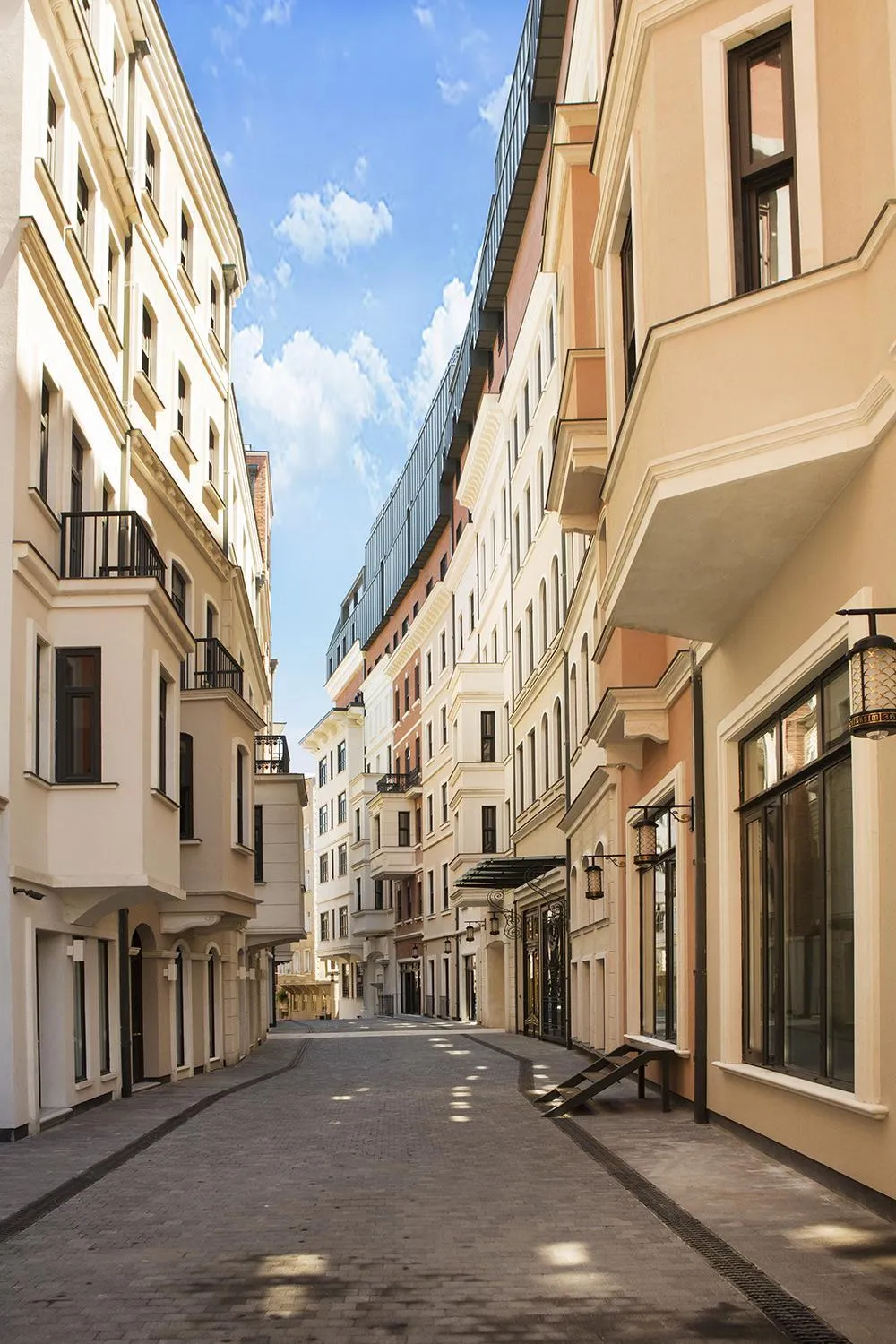 City view in Garlon Residence