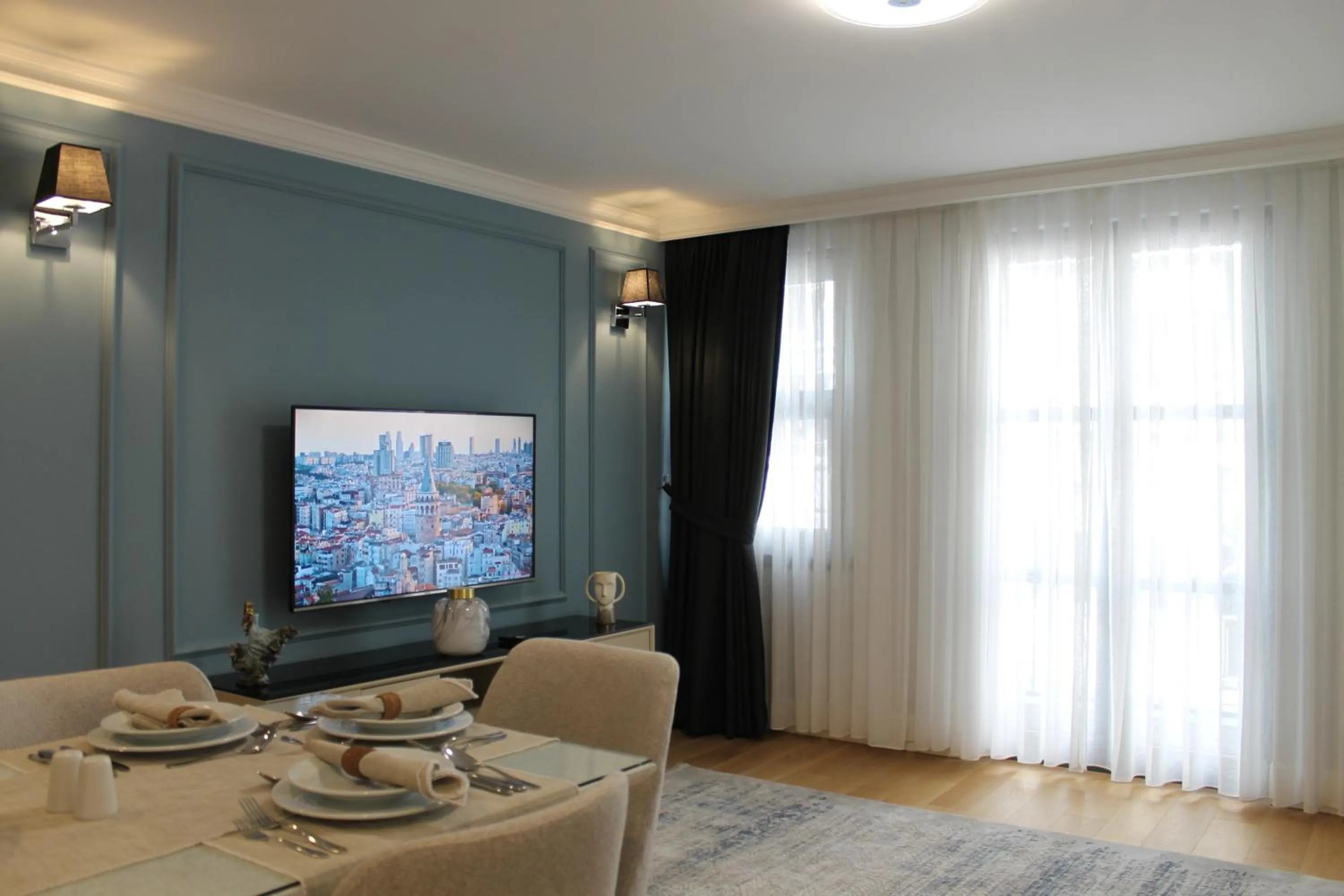 Bedroom in Garlon Residence