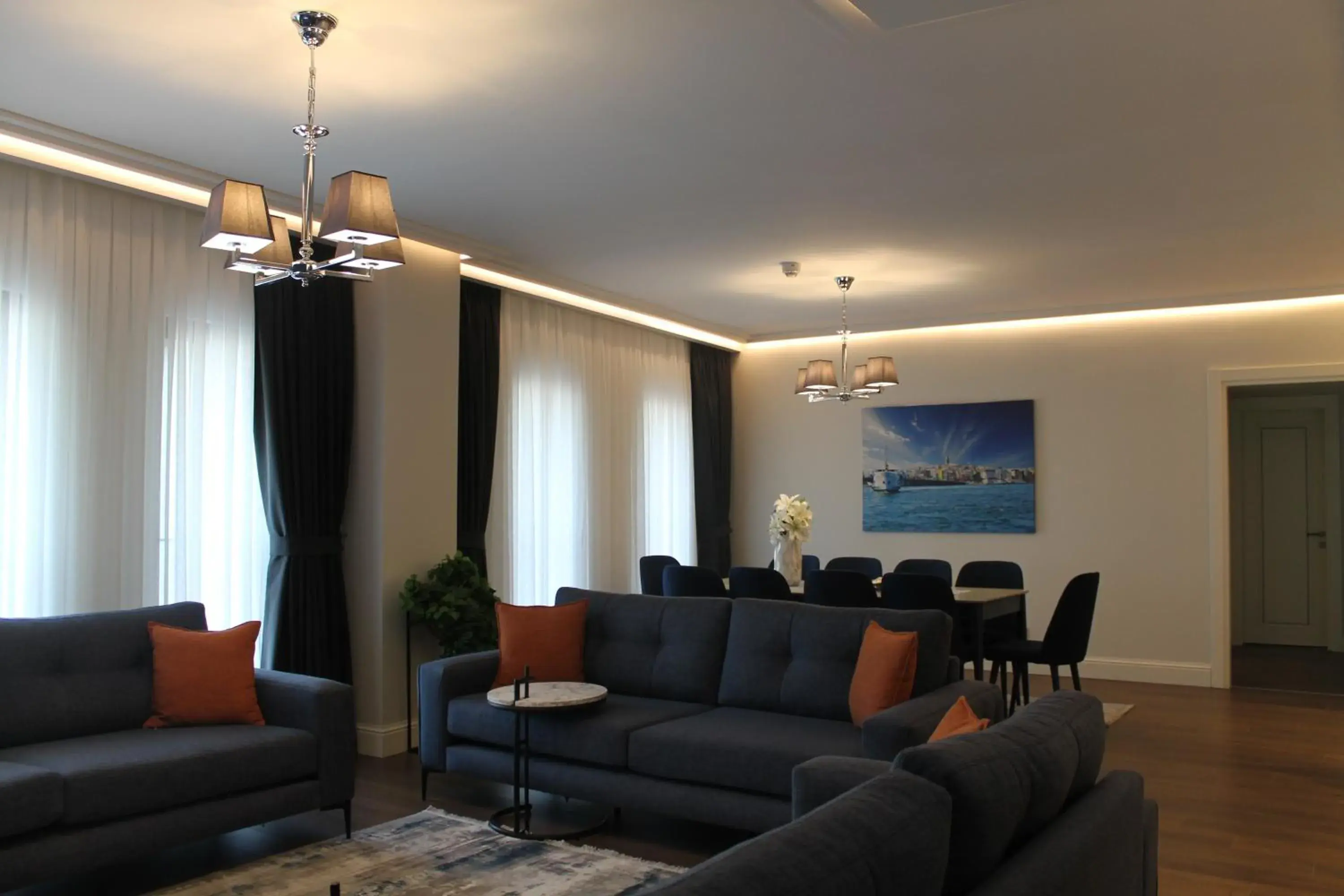 GR Blocks Three Bedroom Penthouse Apartment in Garlon Residence GR Blocks Three Bedroom Penthouse Apartment in Garlon Residence