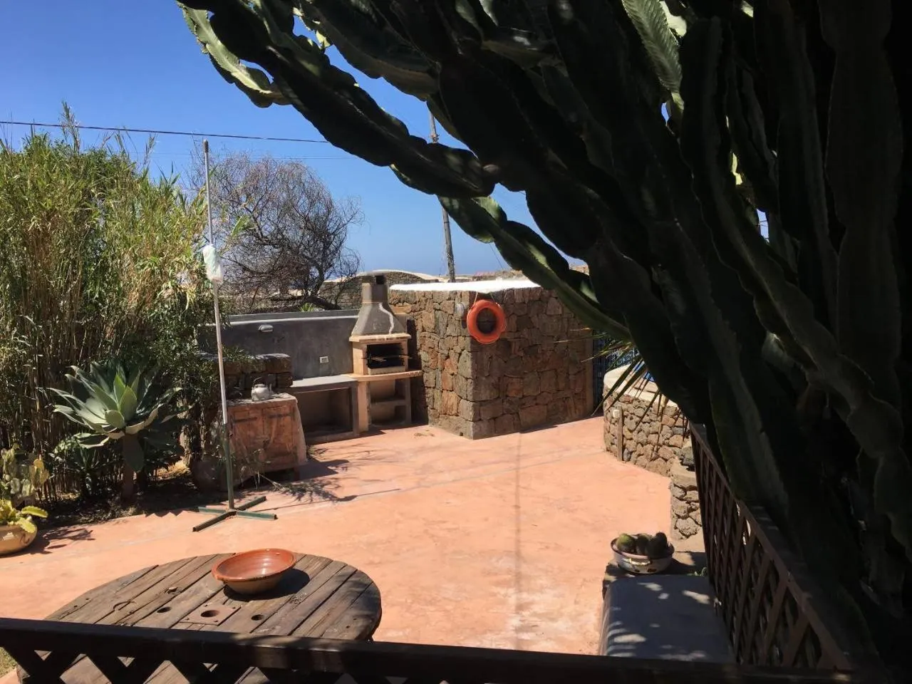 Garden in Cactus b&b Le casette di Marilena