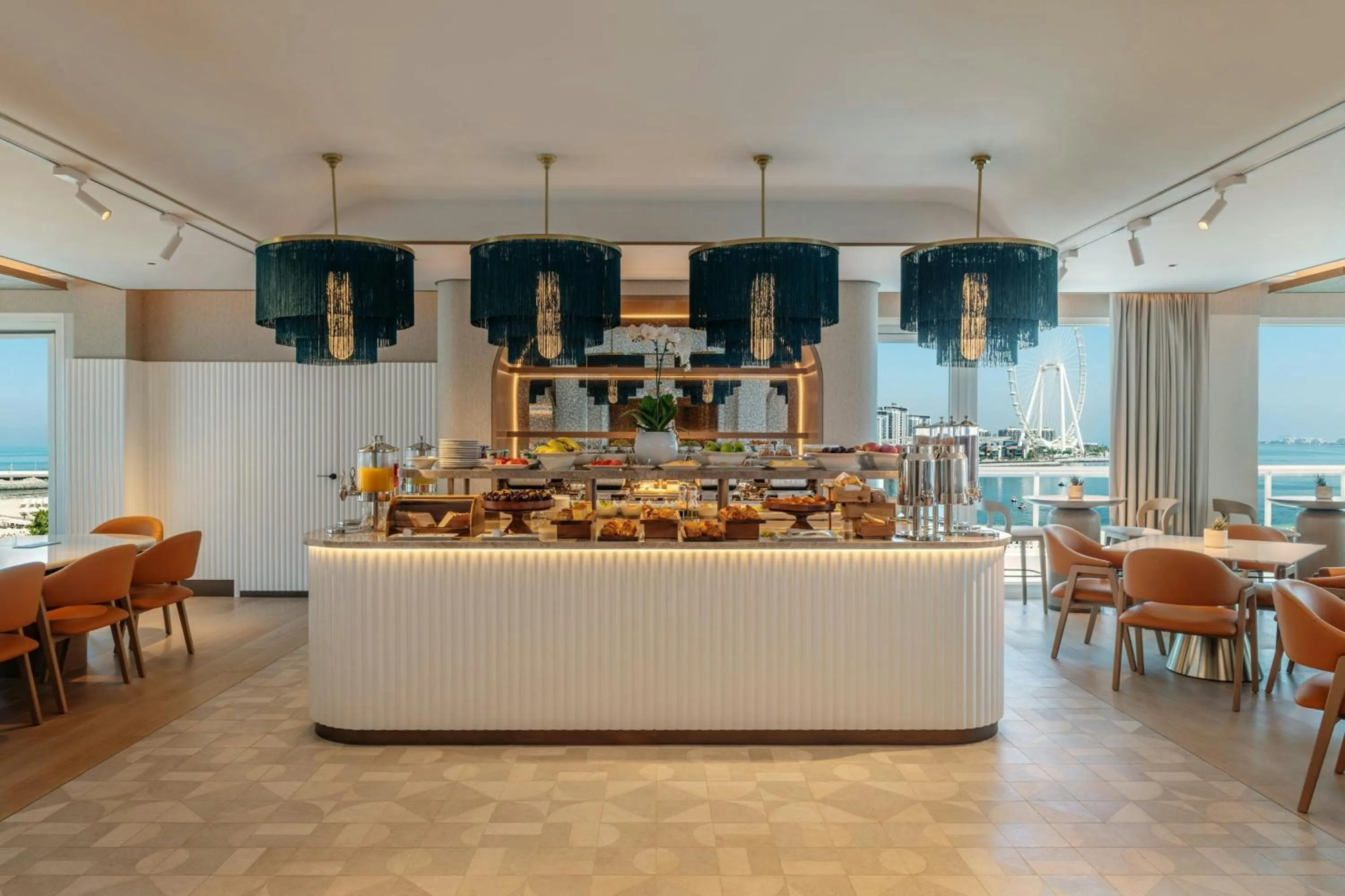 Lounge or bar in Sheraton Jumeirah Beach Resort