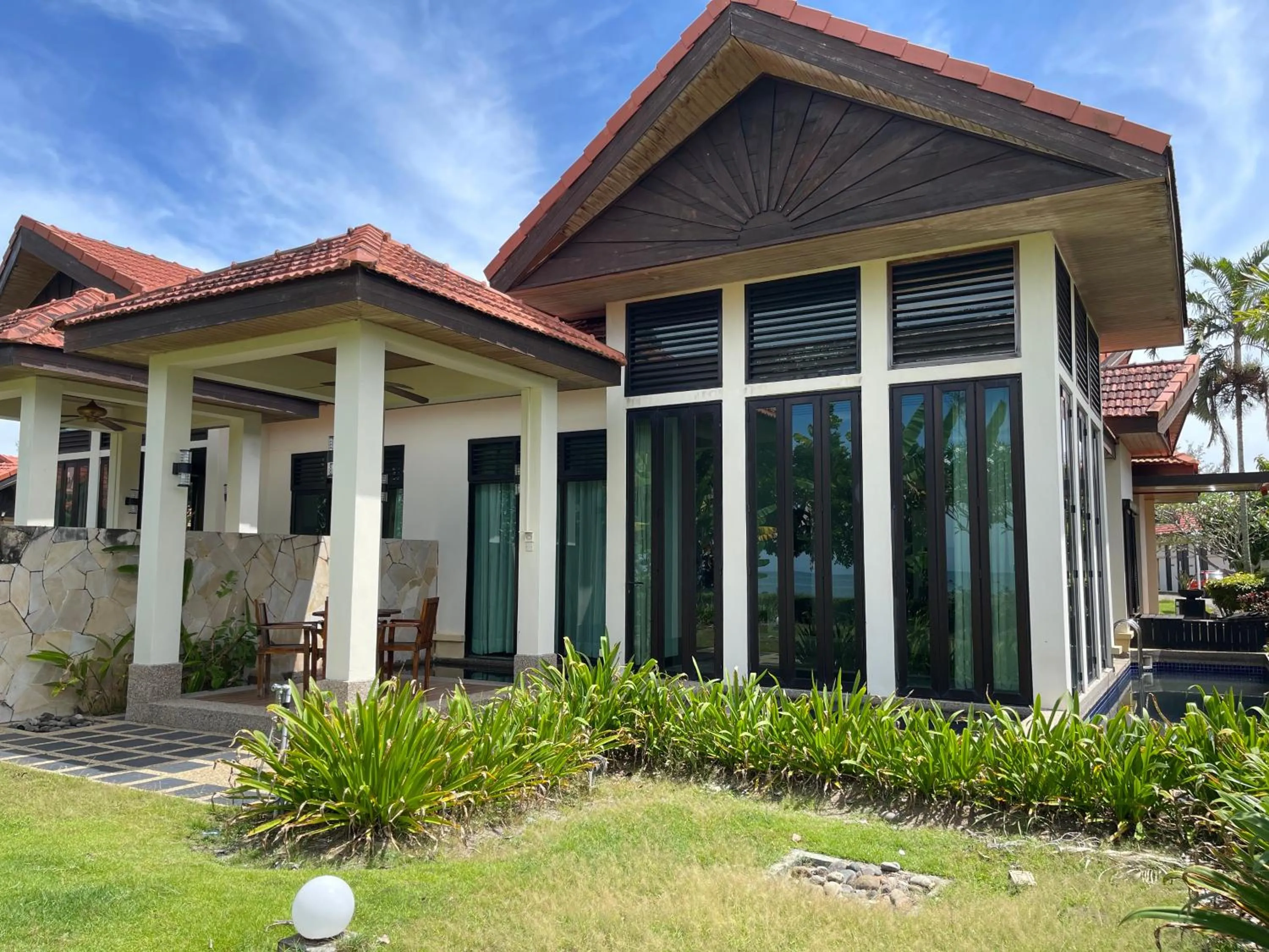 Property building in Home Sweet Villas, Karambunai