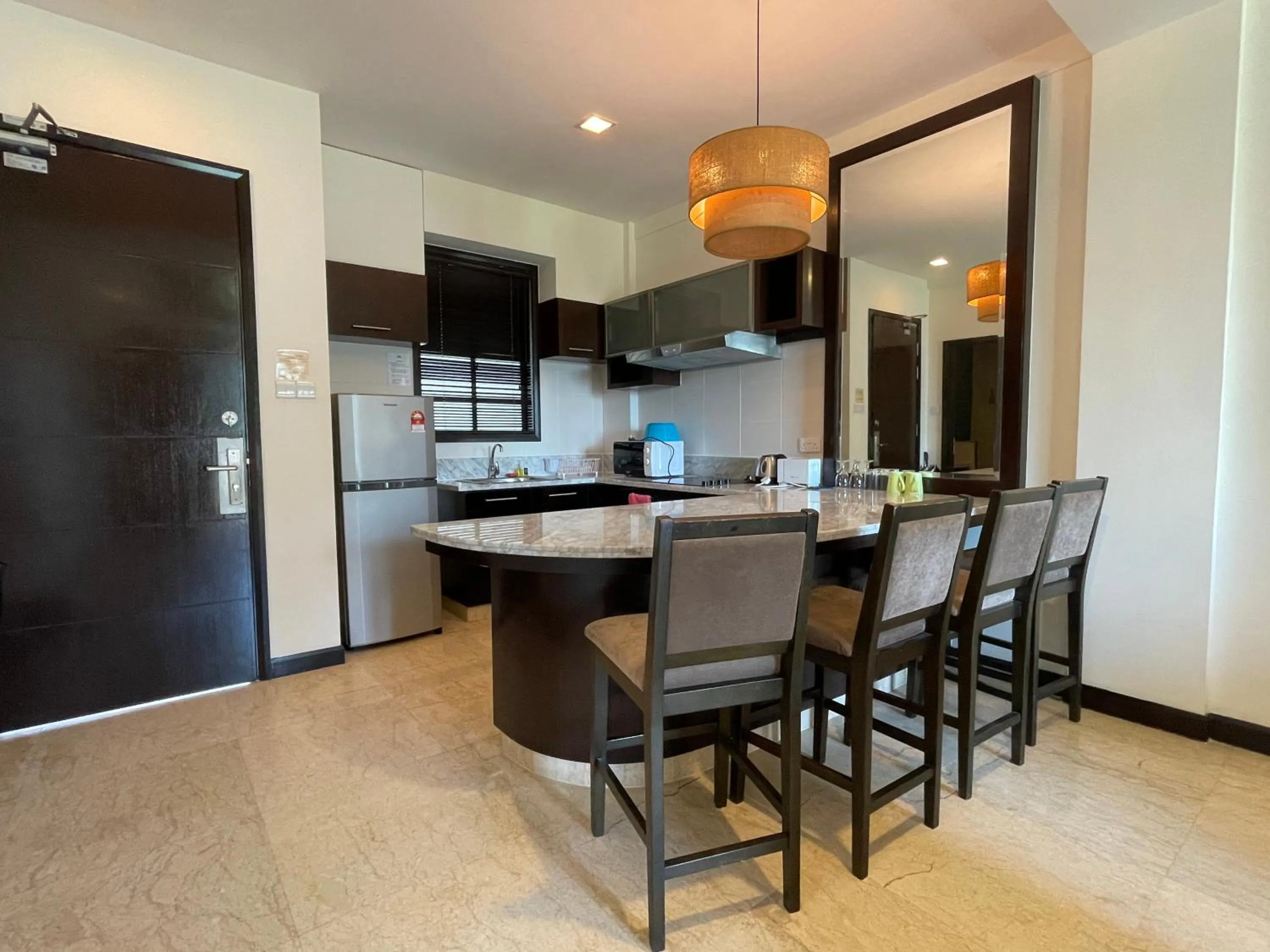 Kitchen or kitchenette in Home Sweet Villas, Karambunai