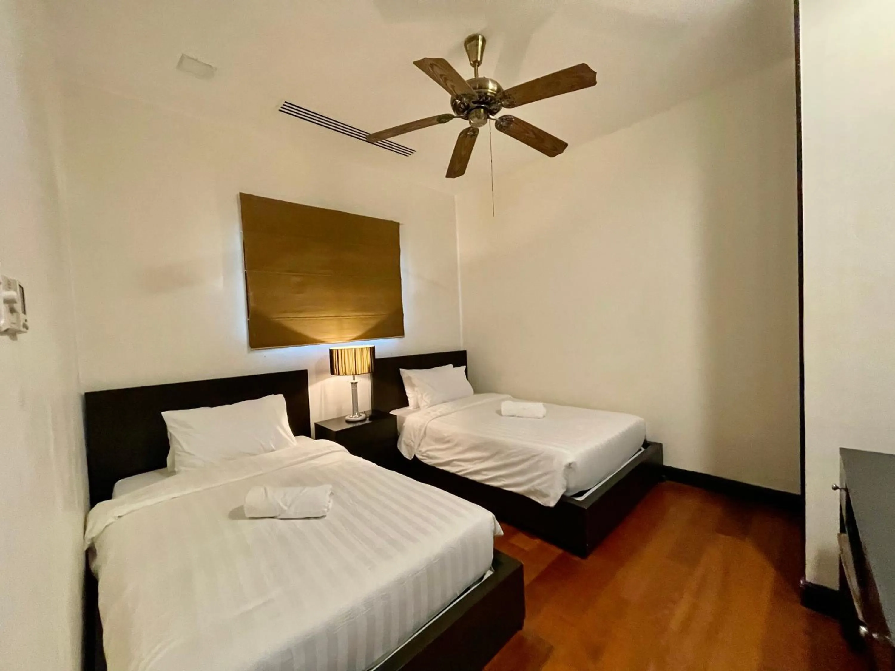 Bedroom, Bed in Home Sweet Villas, Karambunai