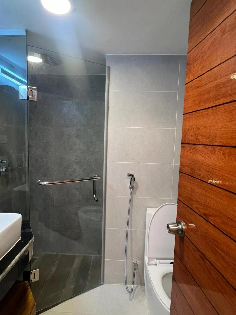 Hotel Kollol by J&Z Group