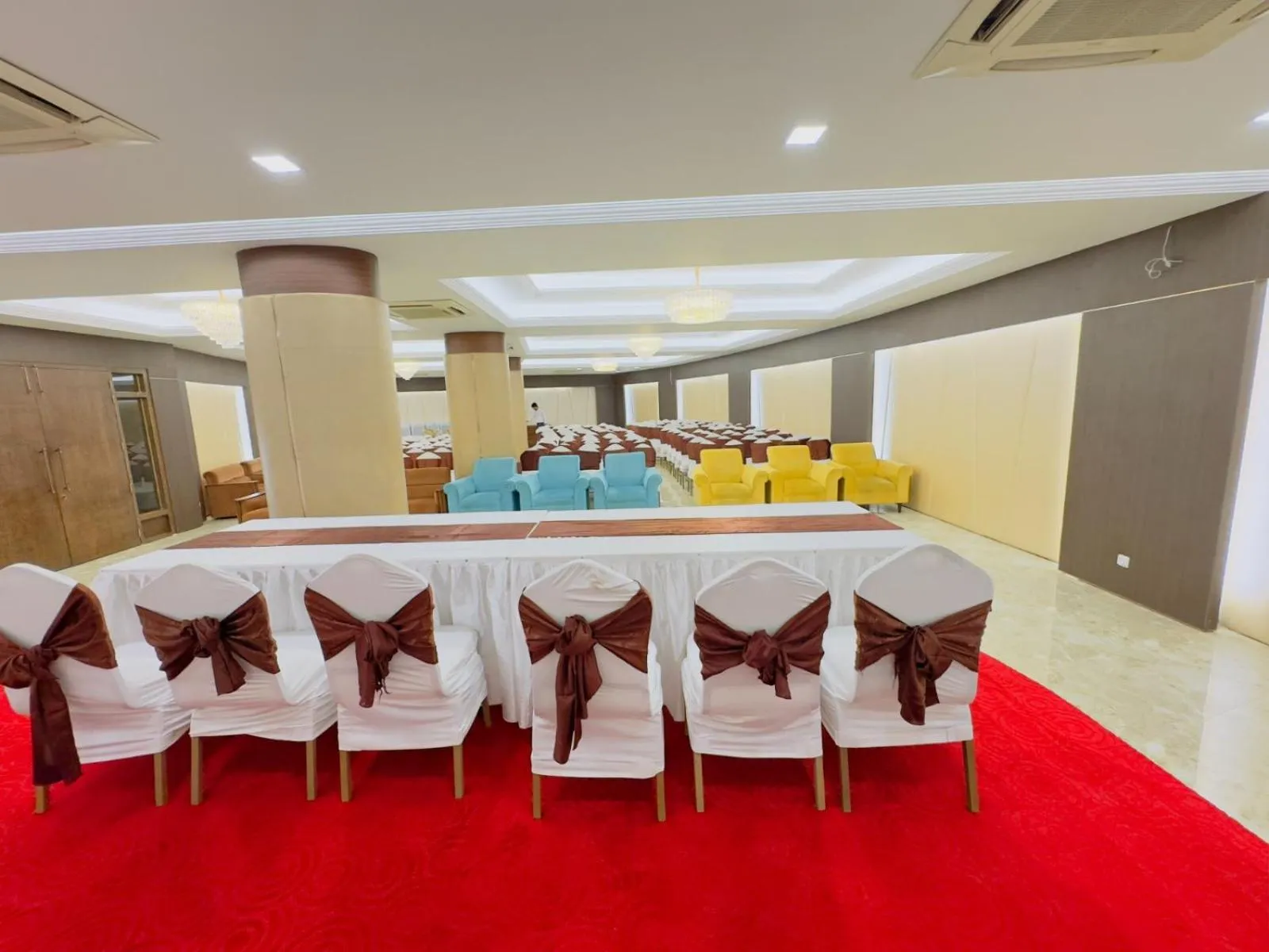 Hotel Kollol by J&Z Group