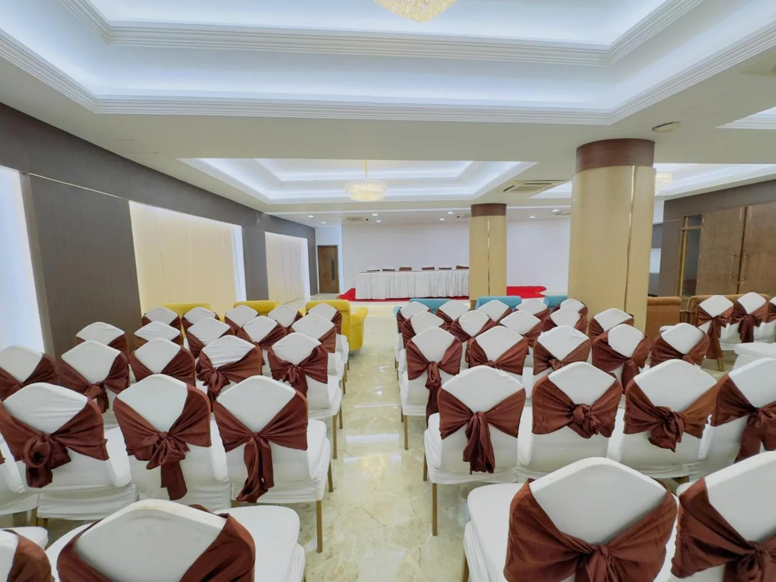 Hotel Kollol by J&Z Group