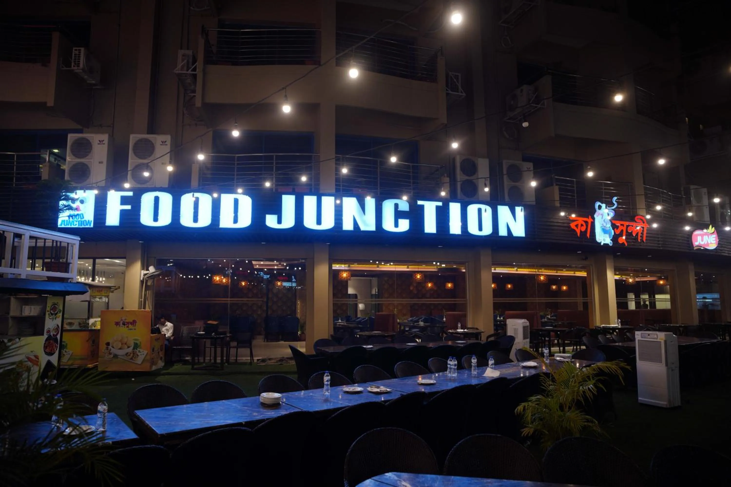 Hotel Kollol by J&Z Group