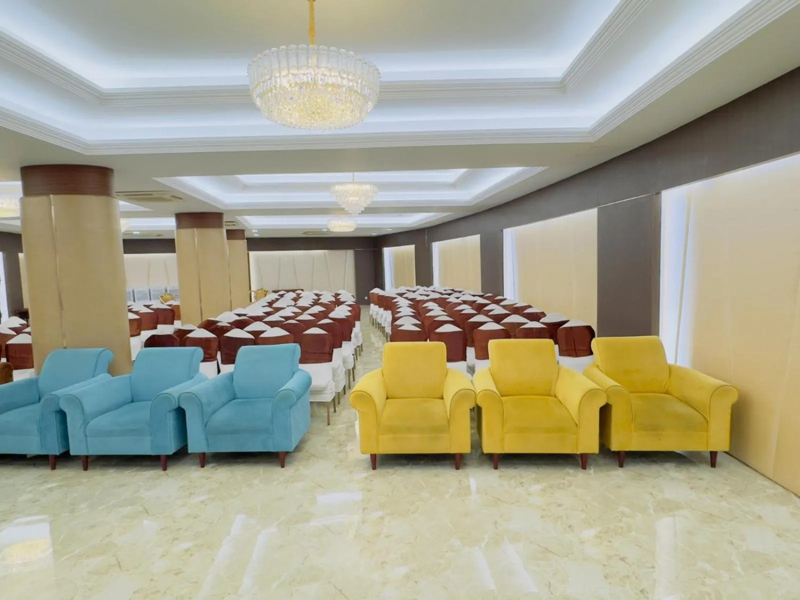 Hotel Kollol by J&Z Group