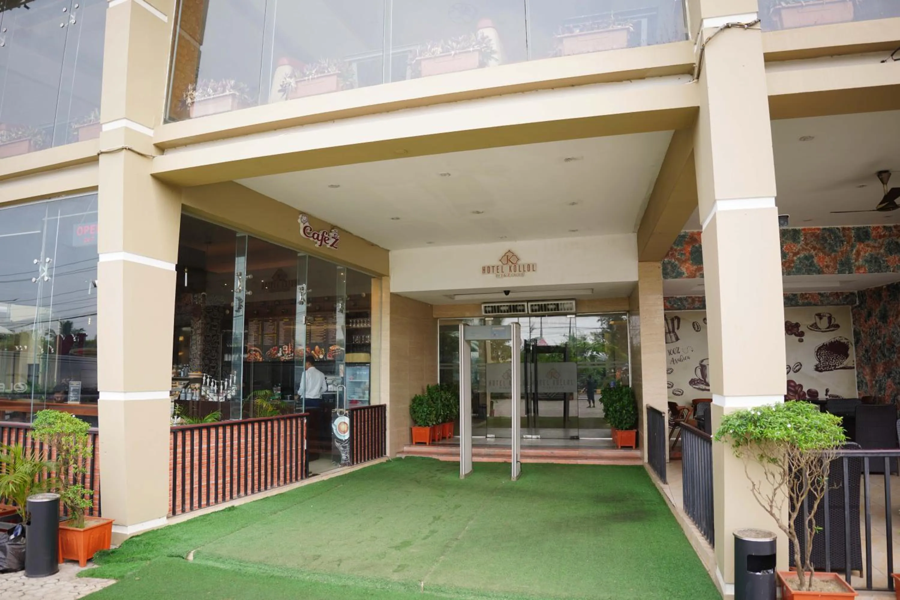 Hotel Kollol by J&Z Group