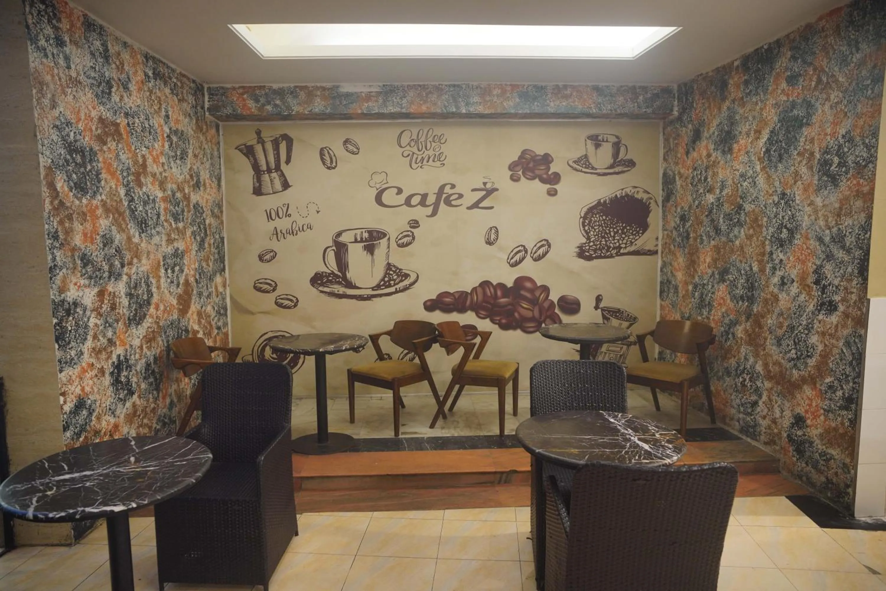 Hotel Kollol by J&Z Group