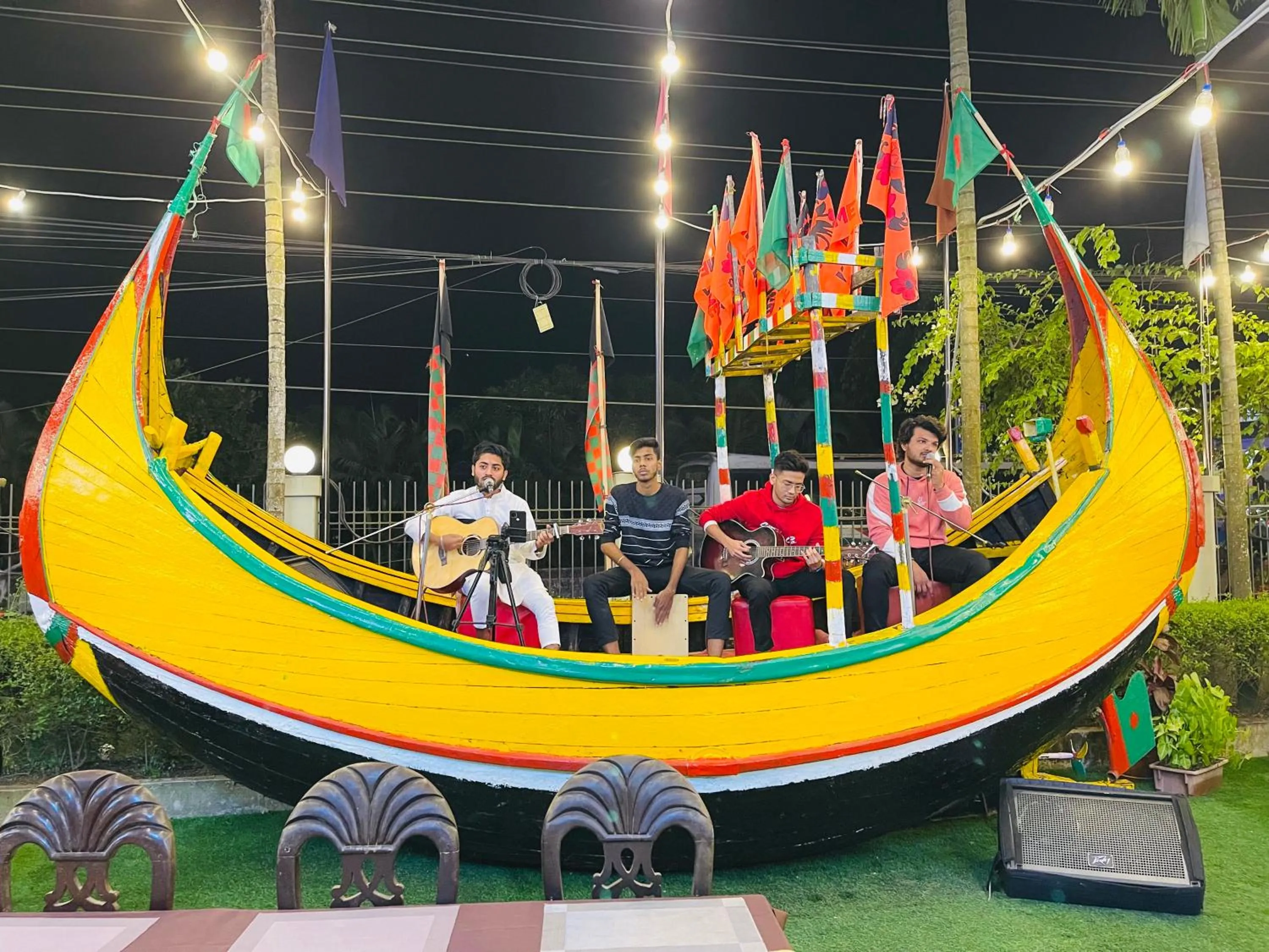 Restaurant/places to eat in Hotel Kollol by J&Z Group