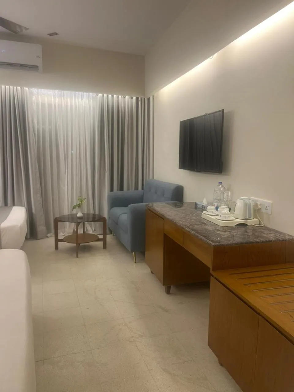 Hotel Kollol by J&Z Group