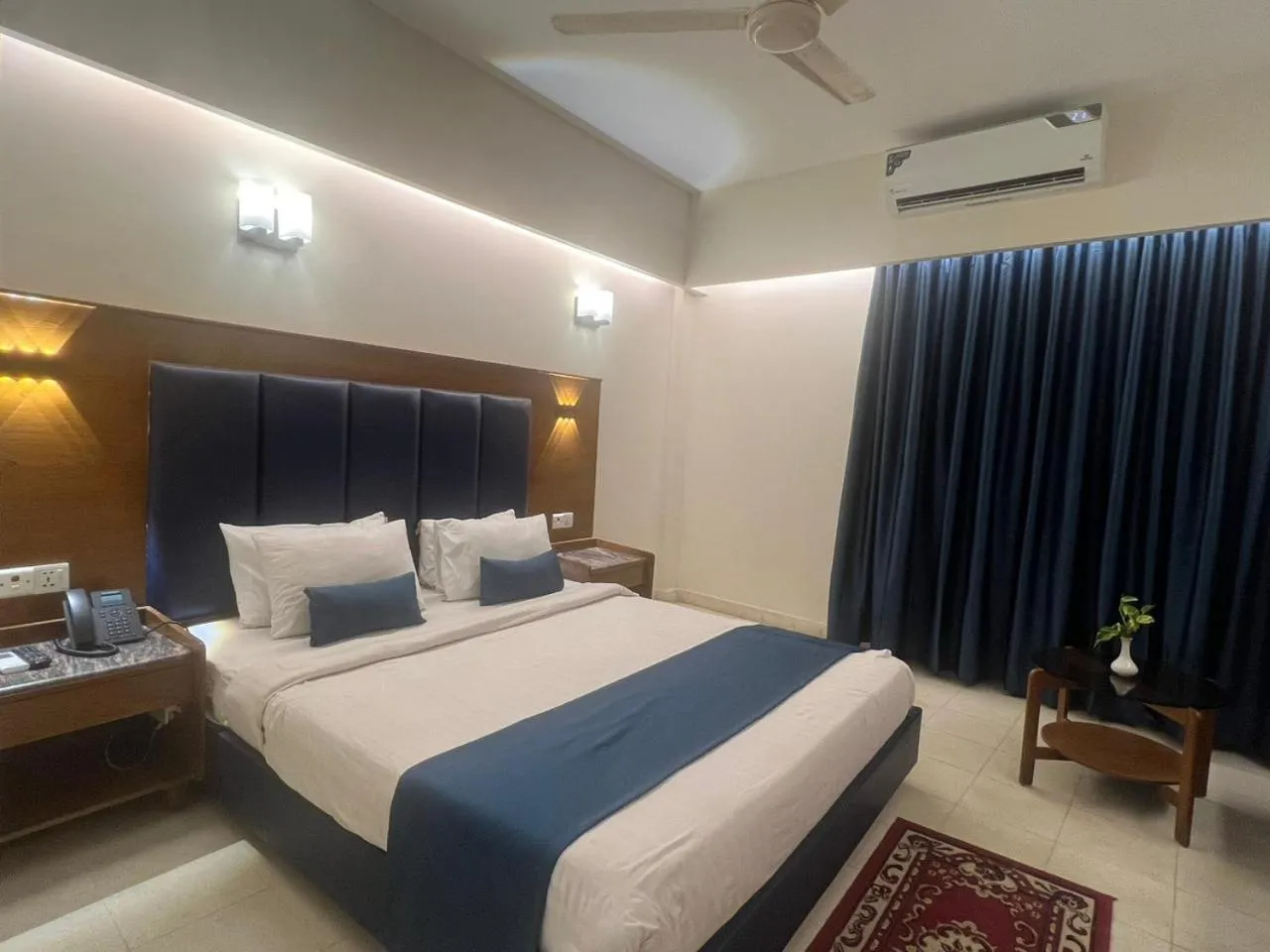 Bed in Hotel Kollol by J&Z Group