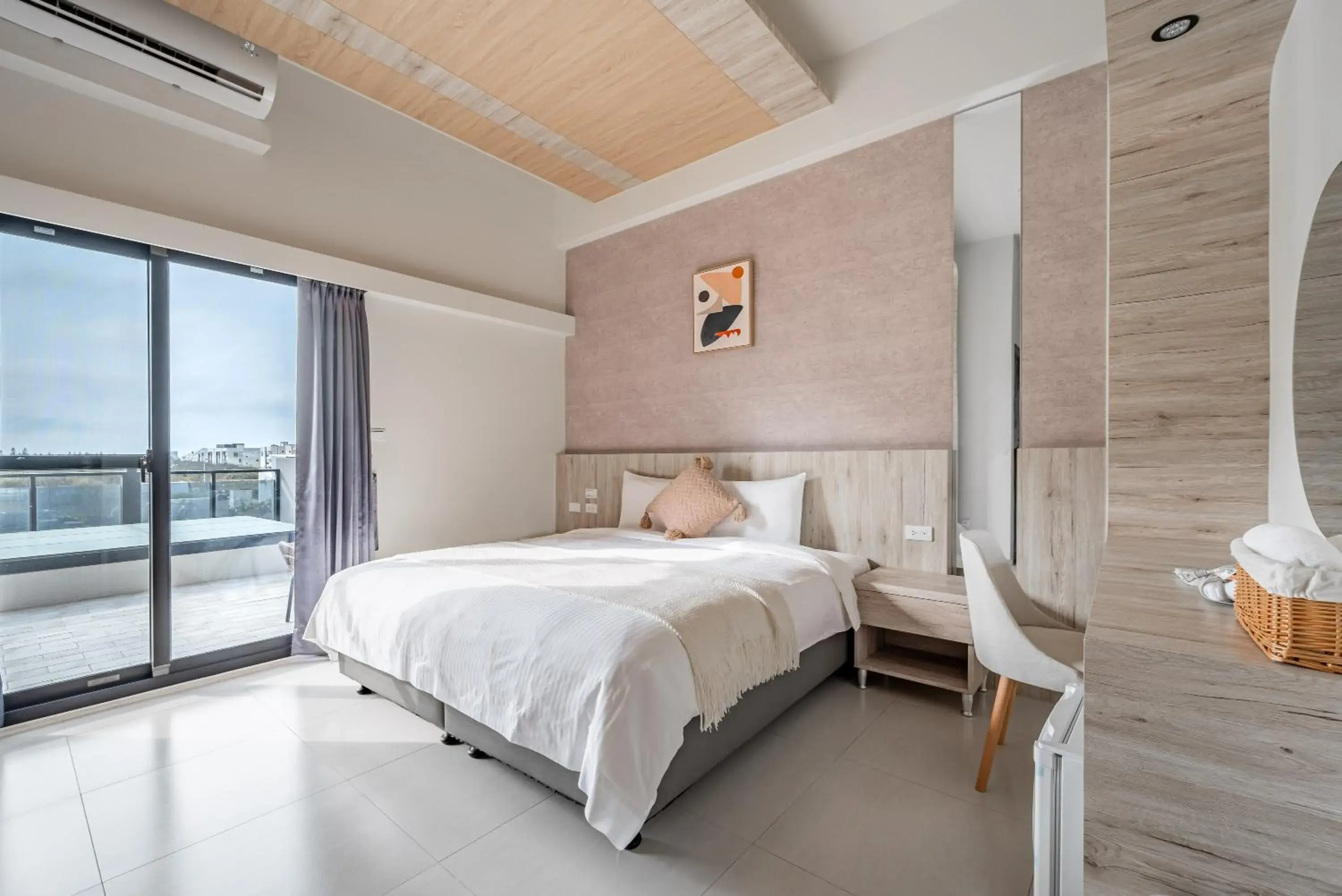 Superior Double Room with Terrace in Penghu SunSea Hall Superior Double Room with Terrace in Penghu SunSea Hall