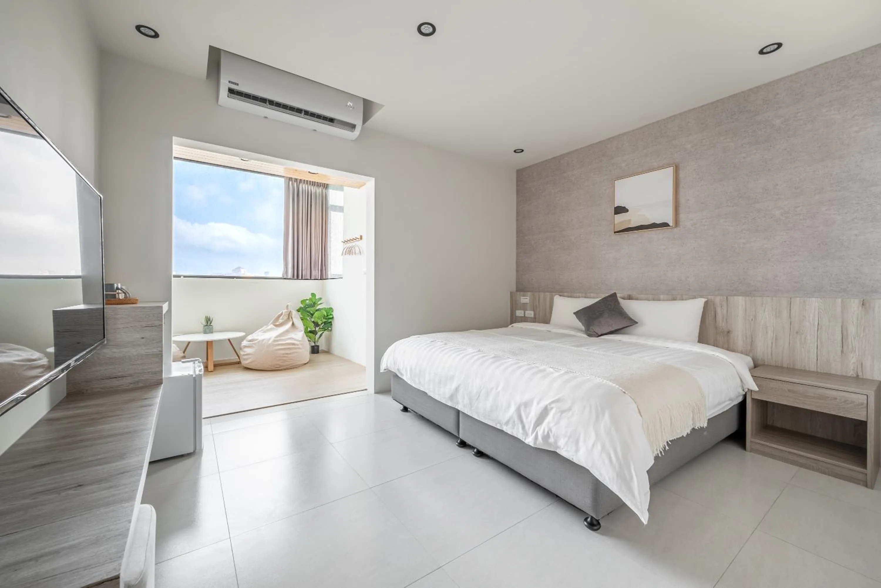 Photo of the whole room, Bed in Penghu SunSea Hall